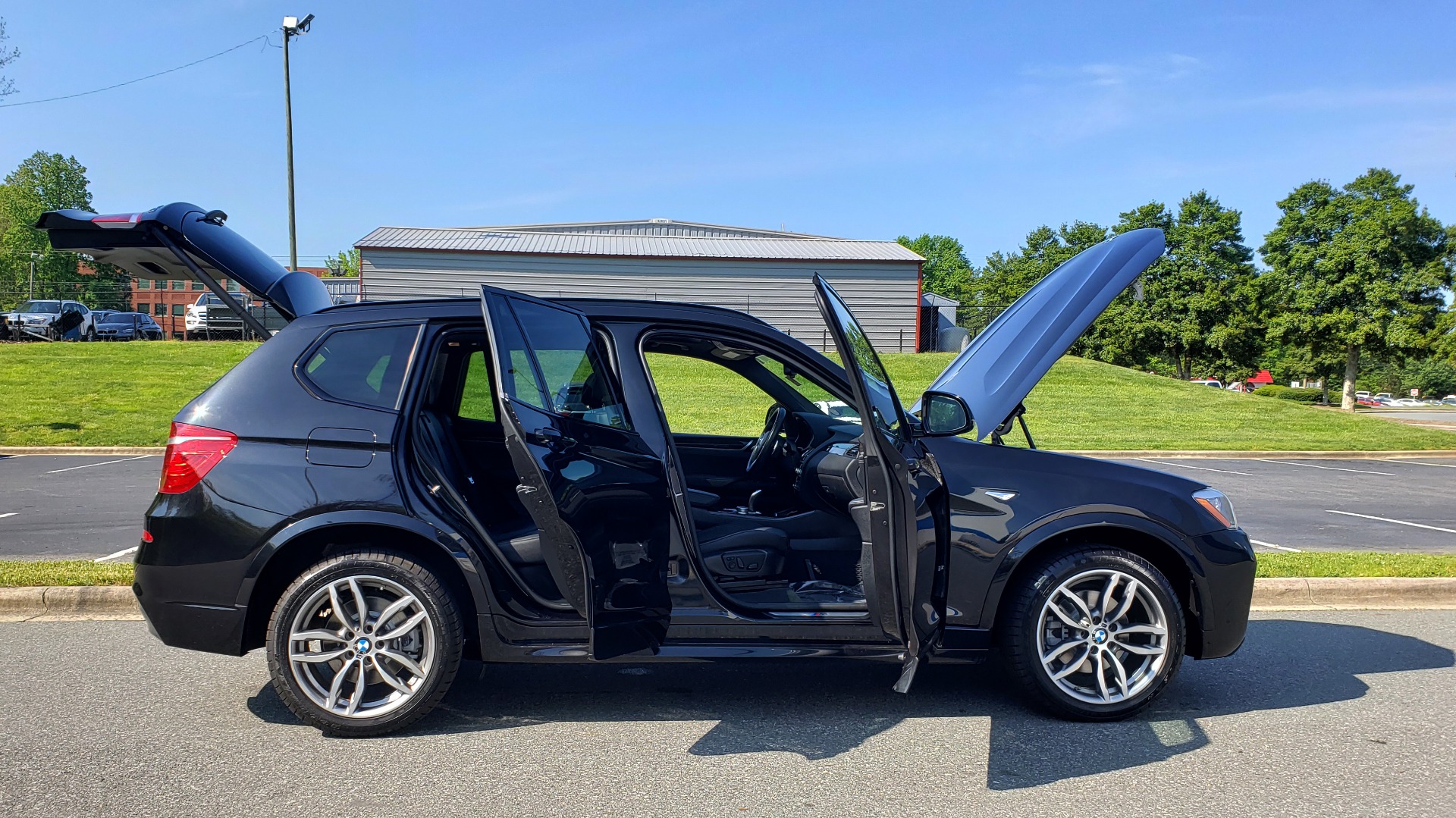 Used 2017 BMW X3 XDRIVE35I / M-SPORT / DRVR ASST / CLD WTHR / NAV / ROOF / HTD STS for sale Sold at Formula Imports in Charlotte NC 28227 10