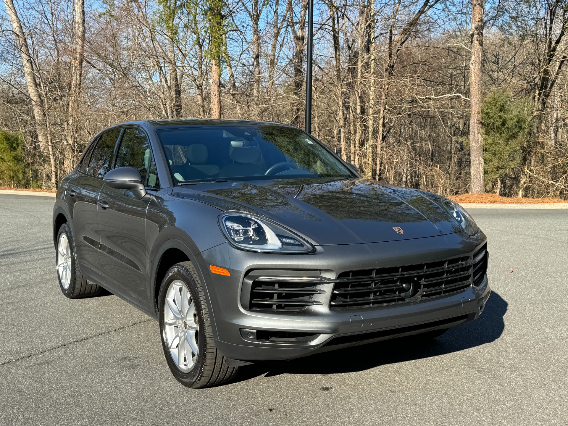 Used 2019 Porsche Cayenne PREMIUM / TOW PKG / 2 TONE LEATHER / PANORAMIC ROOF for sale Sold at Formula Imports in Charlotte NC 28227 12