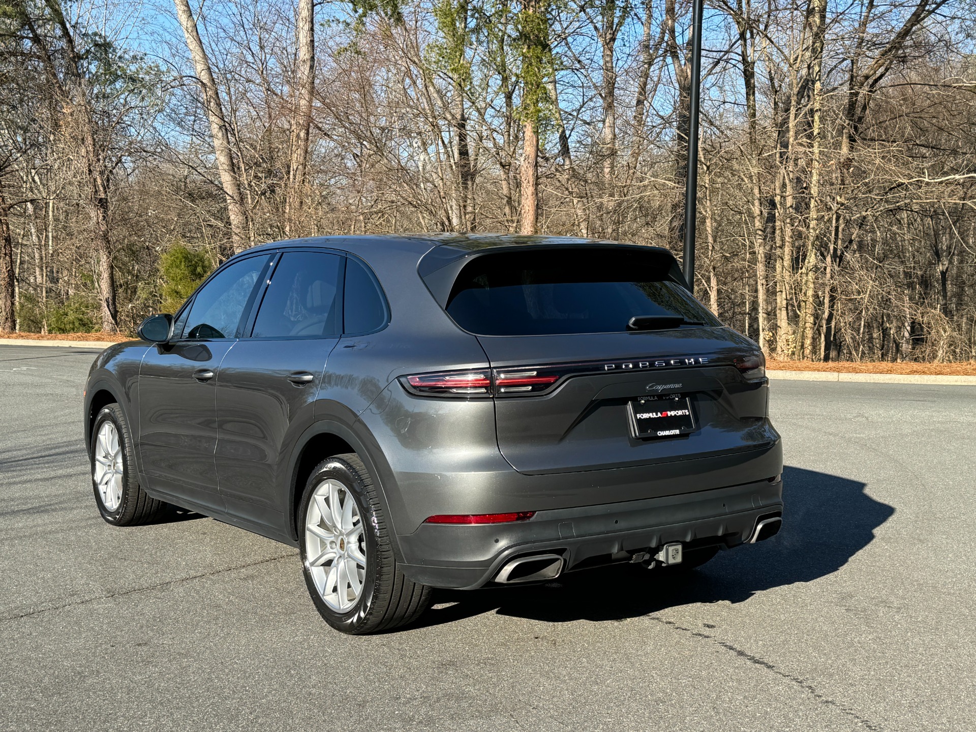 Used 2019 Porsche Cayenne PREMIUM / TOW PKG / 2 TONE LEATHER / PANORAMIC ROOF for sale $41,995 at Formula Imports in Charlotte NC 28227 6