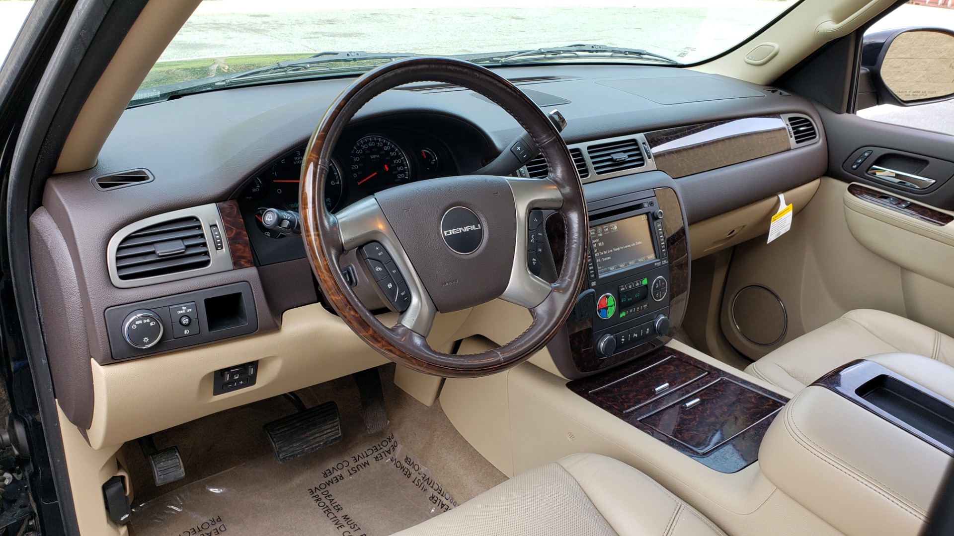 Used 2012 GMC YUKON XL DENALI AWD / NAV / SUN & ENT PKG / SUNROOF / REARVIEW / 3-ROW for sale Sold at Formula Imports in Charlotte NC 28227 35