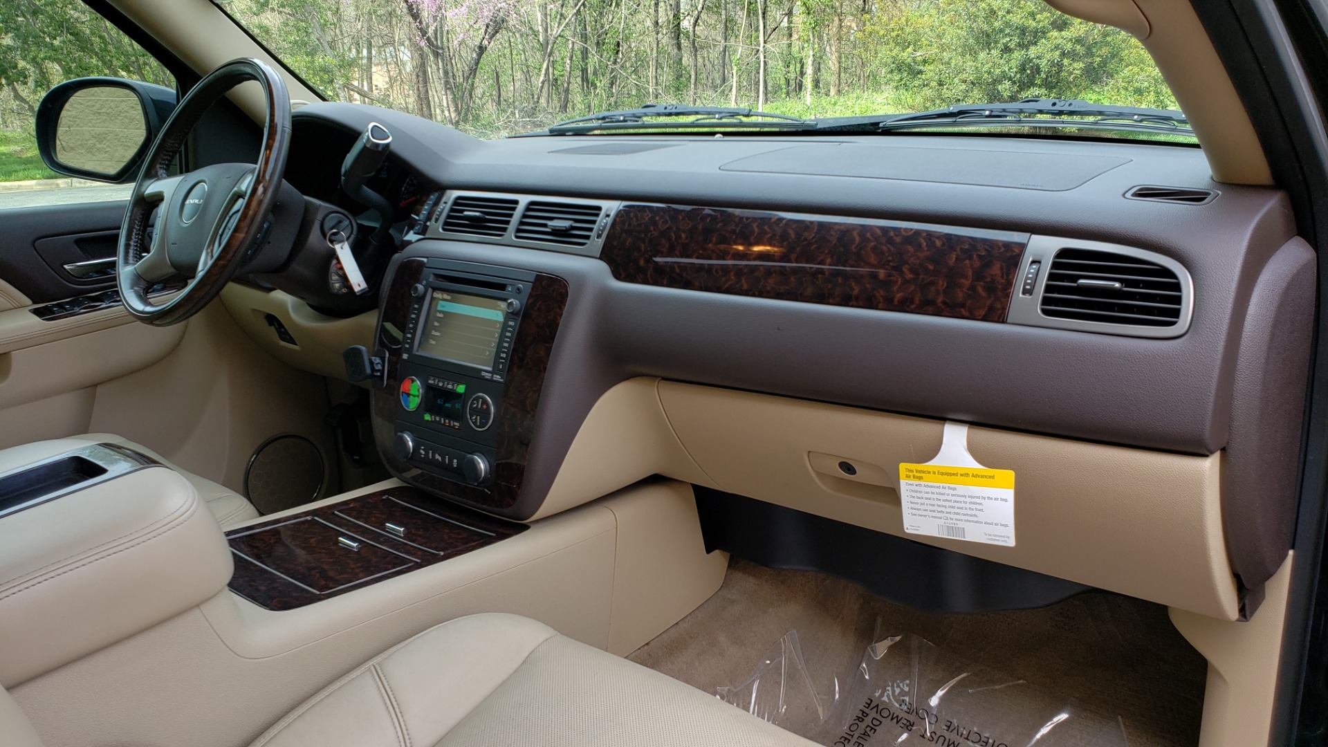 Used 2012 GMC YUKON XL DENALI AWD / NAV / SUN & ENT PKG / SUNROOF / REARVIEW / 3-ROW for sale Sold at Formula Imports in Charlotte NC 28227 65