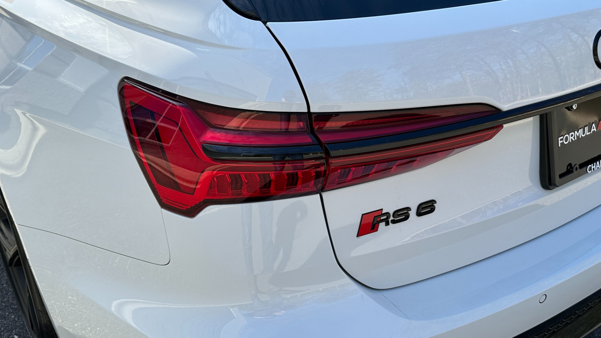 Used 2022 Audi RS 6 Avant 4.0T QUATTRO AVANT / B&O SOUND / EXECUTIVE / CARBON OPTIC PKG for sale Sold at Formula Imports in Charlotte NC 28227 41