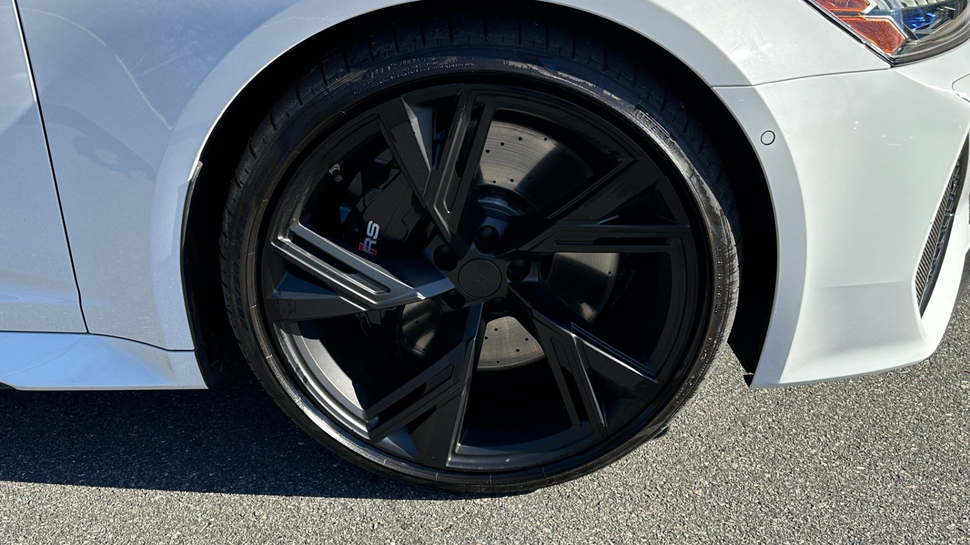 Used 2022 Audi RS 6 Avant 4.0T QUATTRO AVANT / B&O SOUND / EXECUTIVE / CARBON OPTIC PKG for sale Sold at Formula Imports in Charlotte NC 28227 45