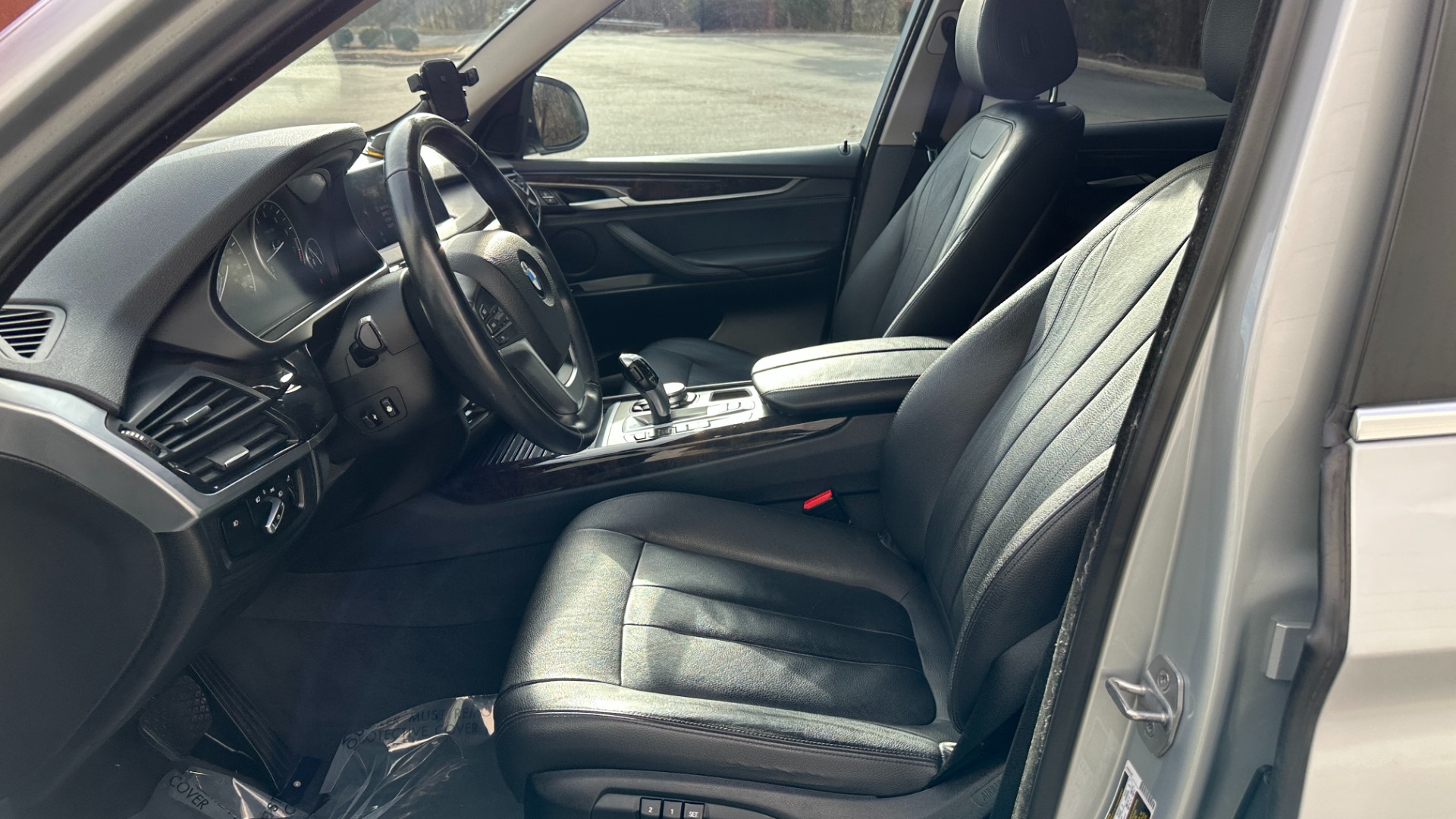 Used 2016 BMW X5 xDrive35i / COLD WEATHER PKG / ALL WEATHER MATS / PARK ASSIST / LEATHER for sale Sold at Formula Imports in Charlotte NC 28227 12