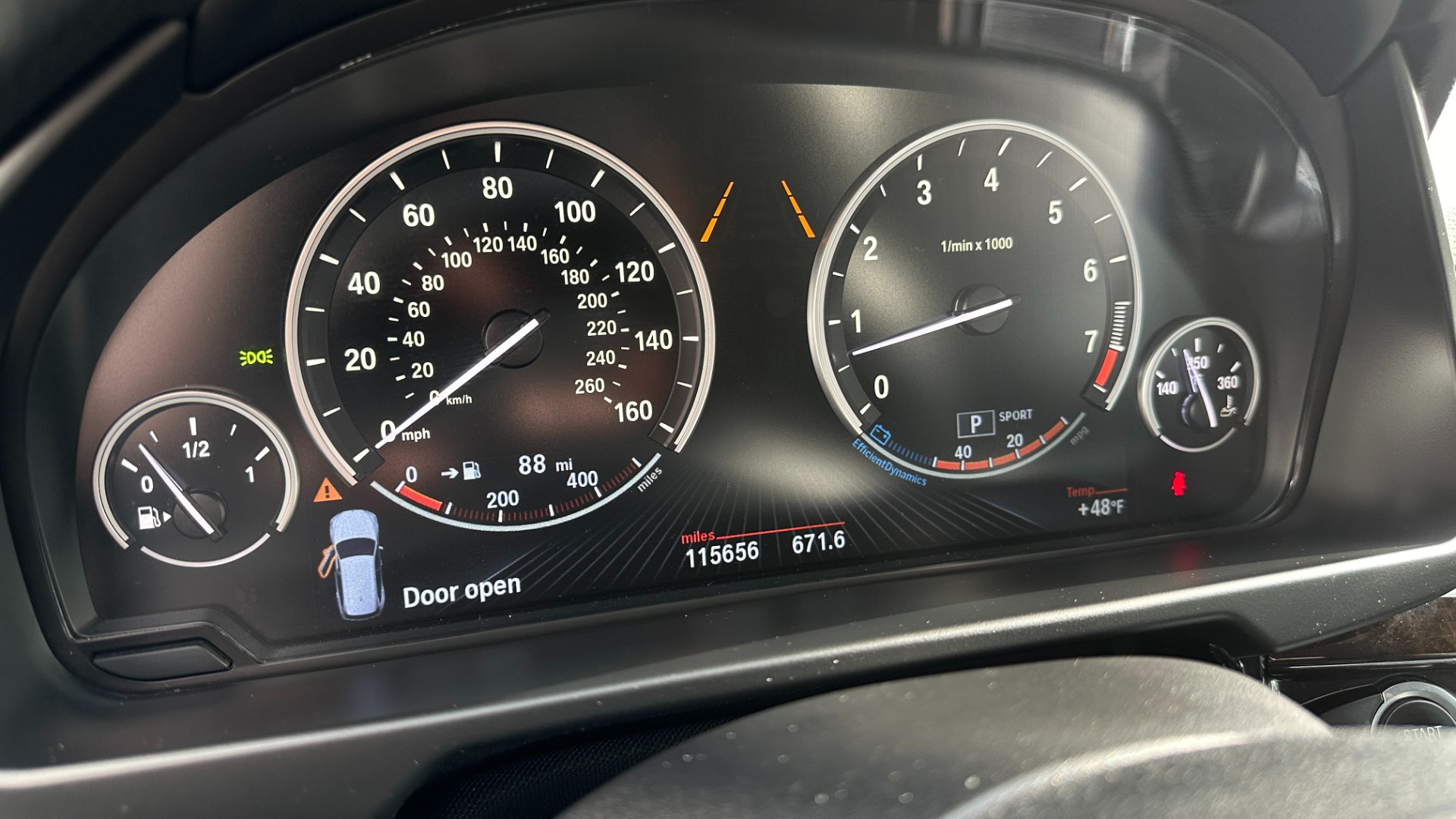 Used 2016 BMW X5 xDrive35i / COLD WEATHER PKG / ALL WEATHER MATS / PARK ASSIST / LEATHER for sale Sold at Formula Imports in Charlotte NC 28227 16
