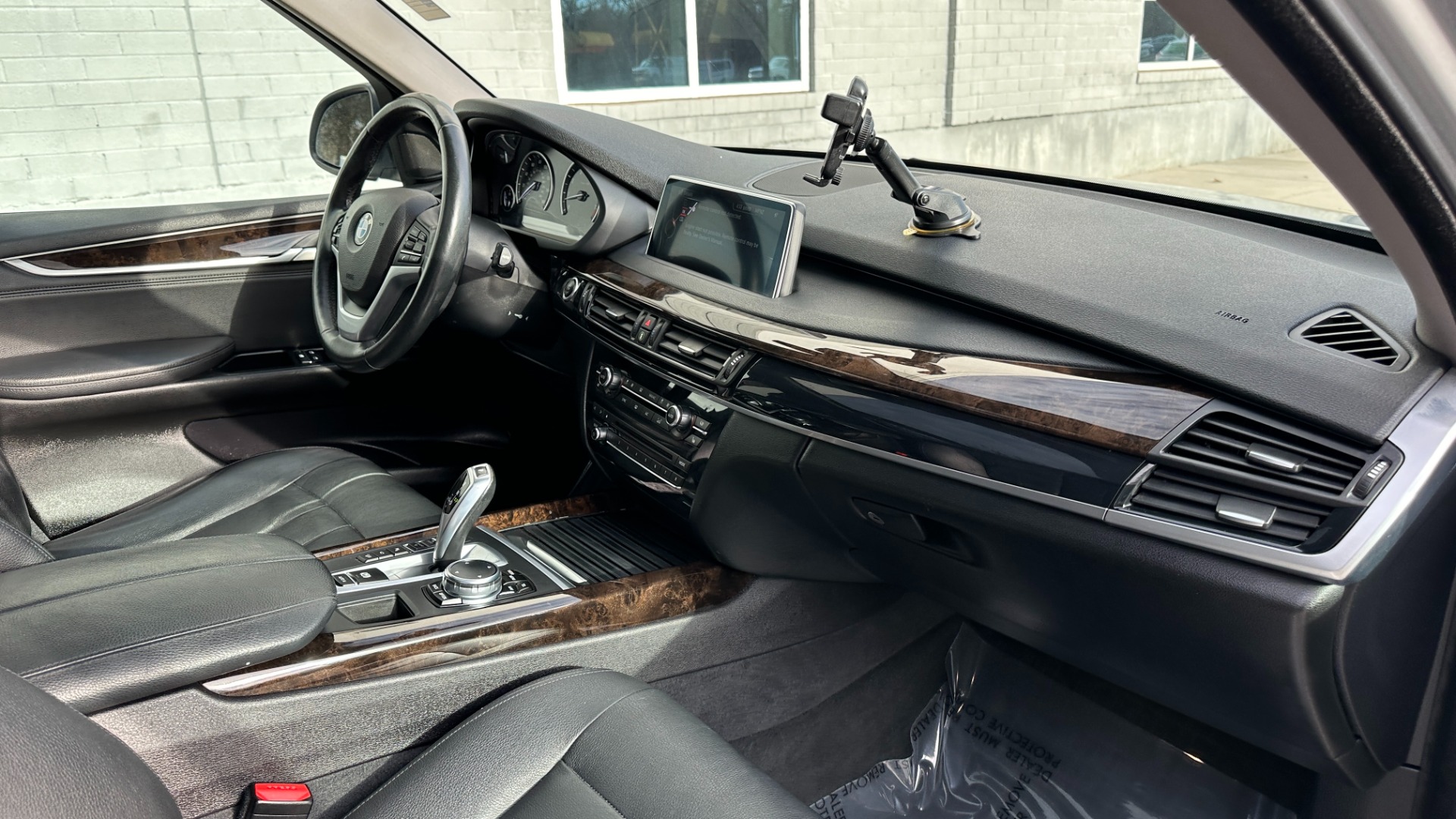 Used 2016 BMW X5 xDrive35i / COLD WEATHER PKG / ALL WEATHER MATS / PARK ASSIST / LEATHER for sale Sold at Formula Imports in Charlotte NC 28227 29