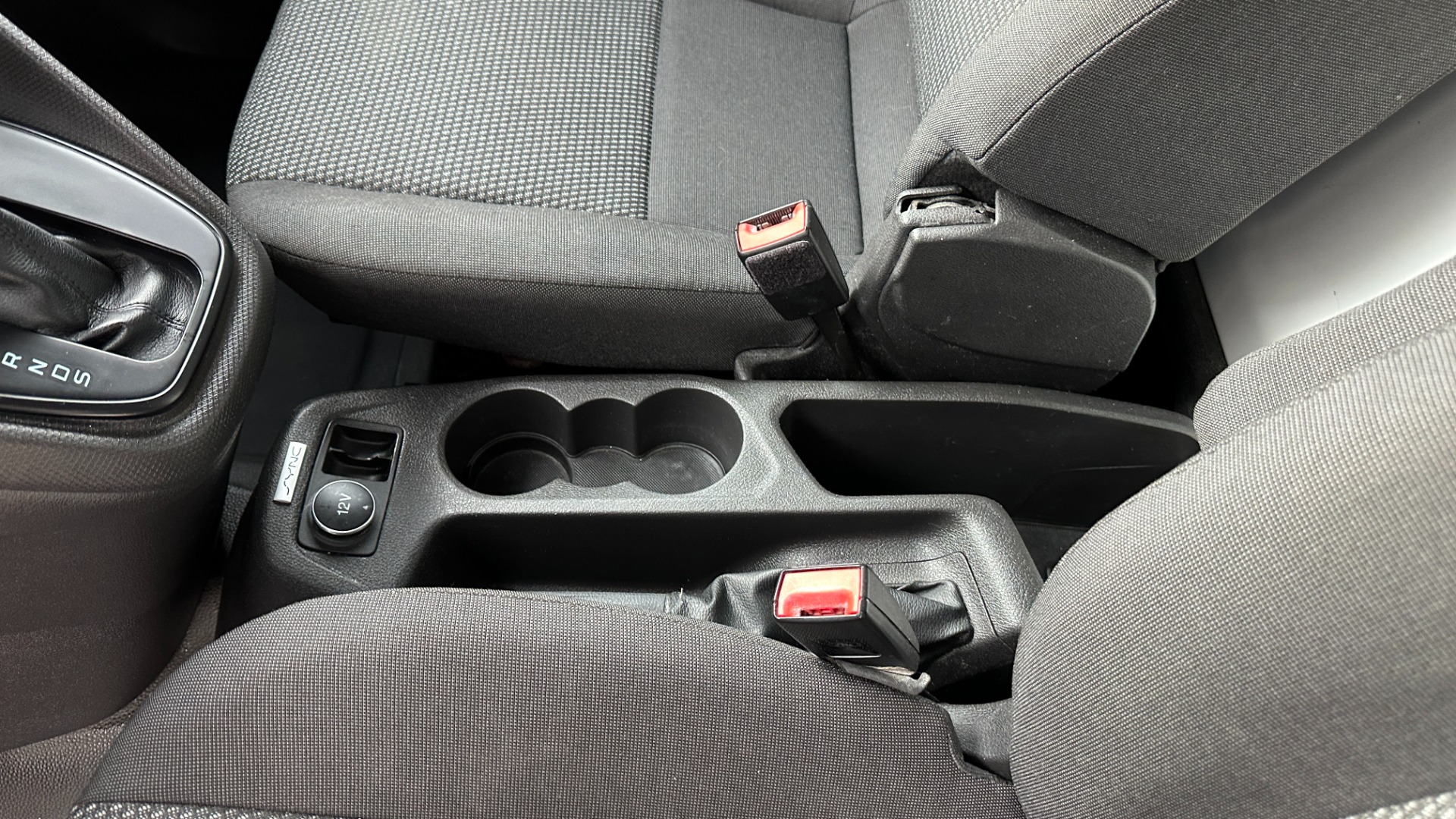Used 2016 Ford Transit Connect XL / CRUISE CONTROL / FIXED REAR GLASS / CLOTH / REAR CAMERA for sale Sold at Formula Imports in Charlotte NC 28227 18