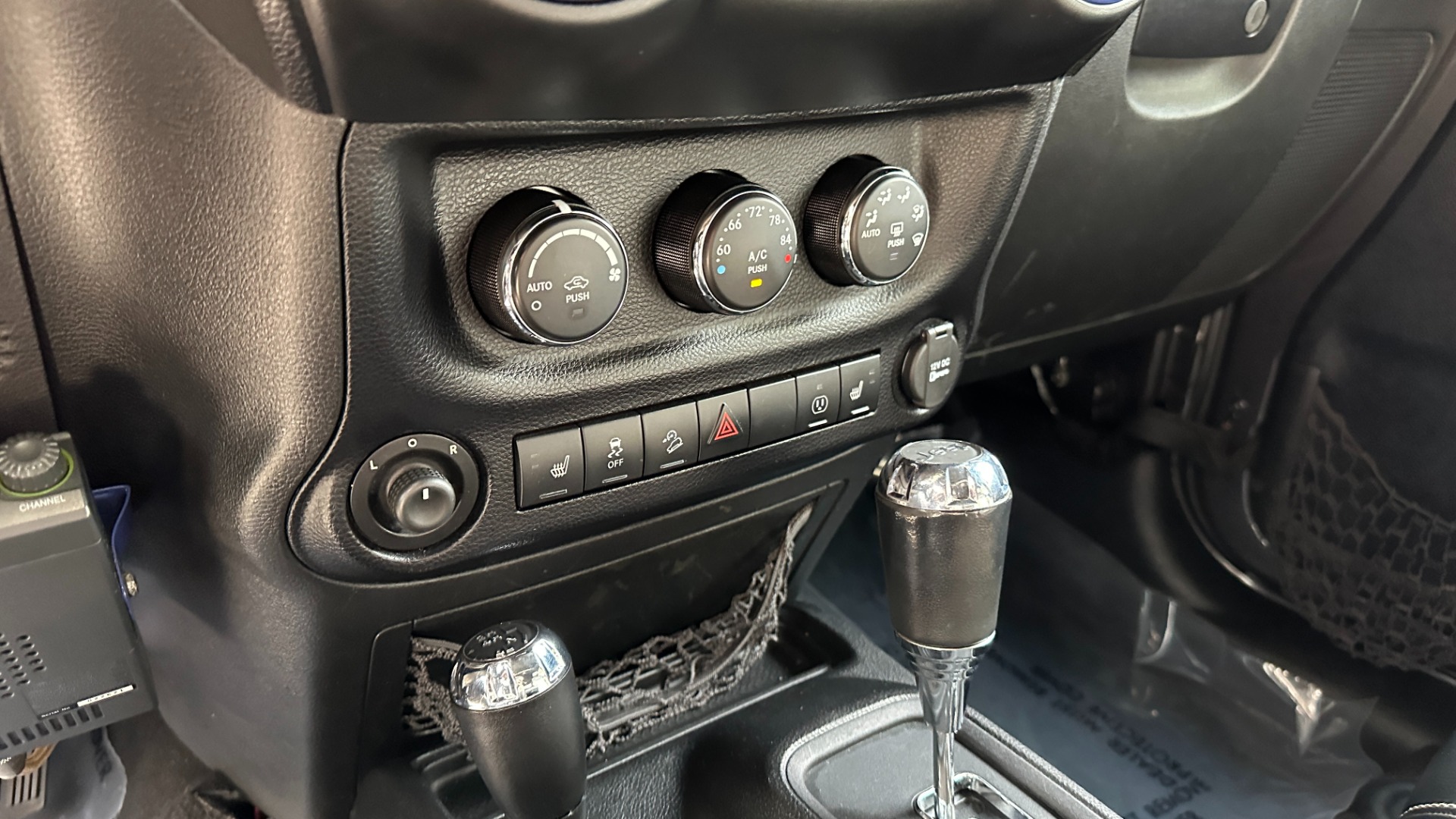 Used 2014 Jeep Wrangler Unlimited Rubicon for sale Sold at Formula Imports in Charlotte NC 28227 24
