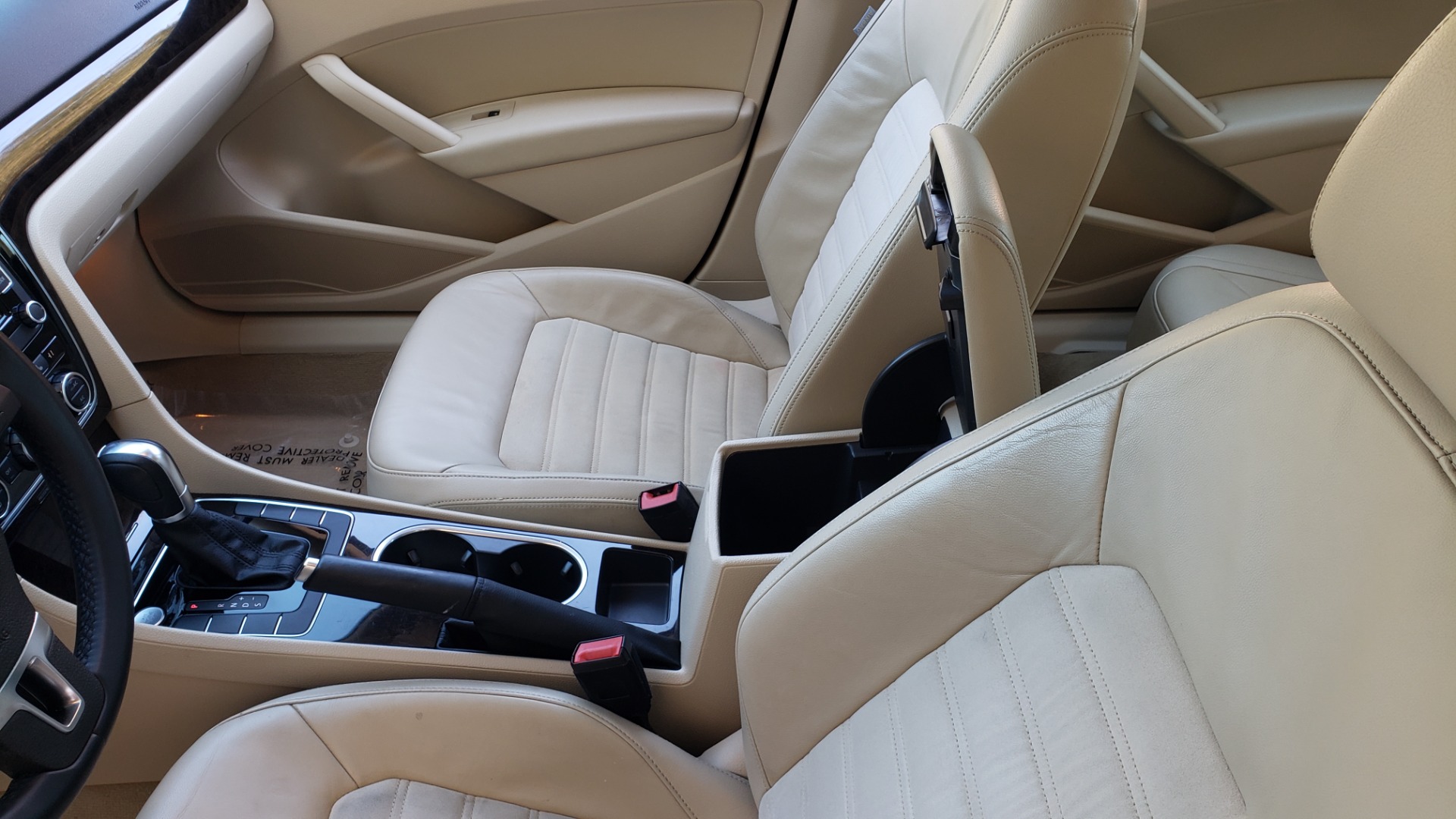 Used 2014 Volkswagen PASSAT SEL PREMIUM / NAV / SUNROOF / REARVIEW / 6-SPD AUTO for sale Sold at Formula Imports in Charlotte NC 28227 54