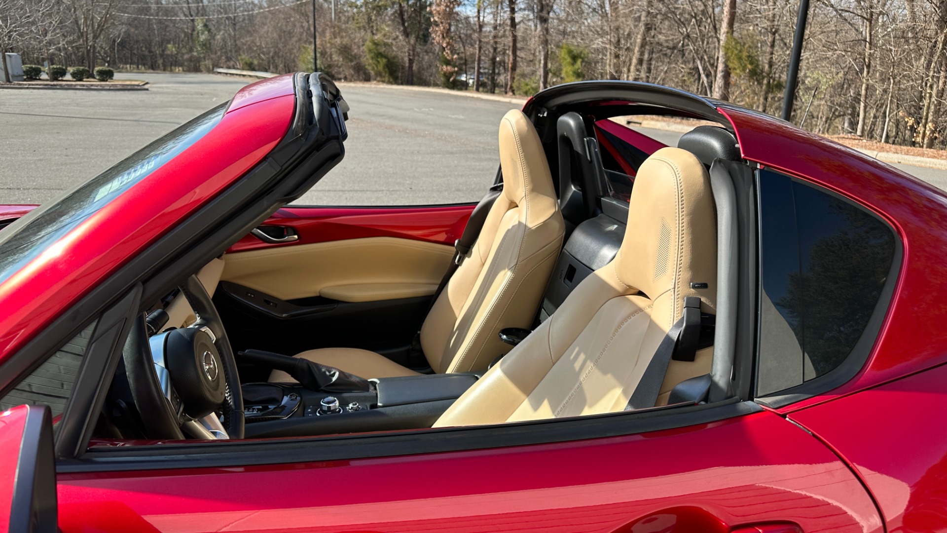 Used 2017 Mazda MX-5 Miata RF GRAND TOURING / POWER HARD TOP CONVERTIBLE / AUTOMATIC for sale $22,995 at Formula Imports in Charlotte NC 28227 32
