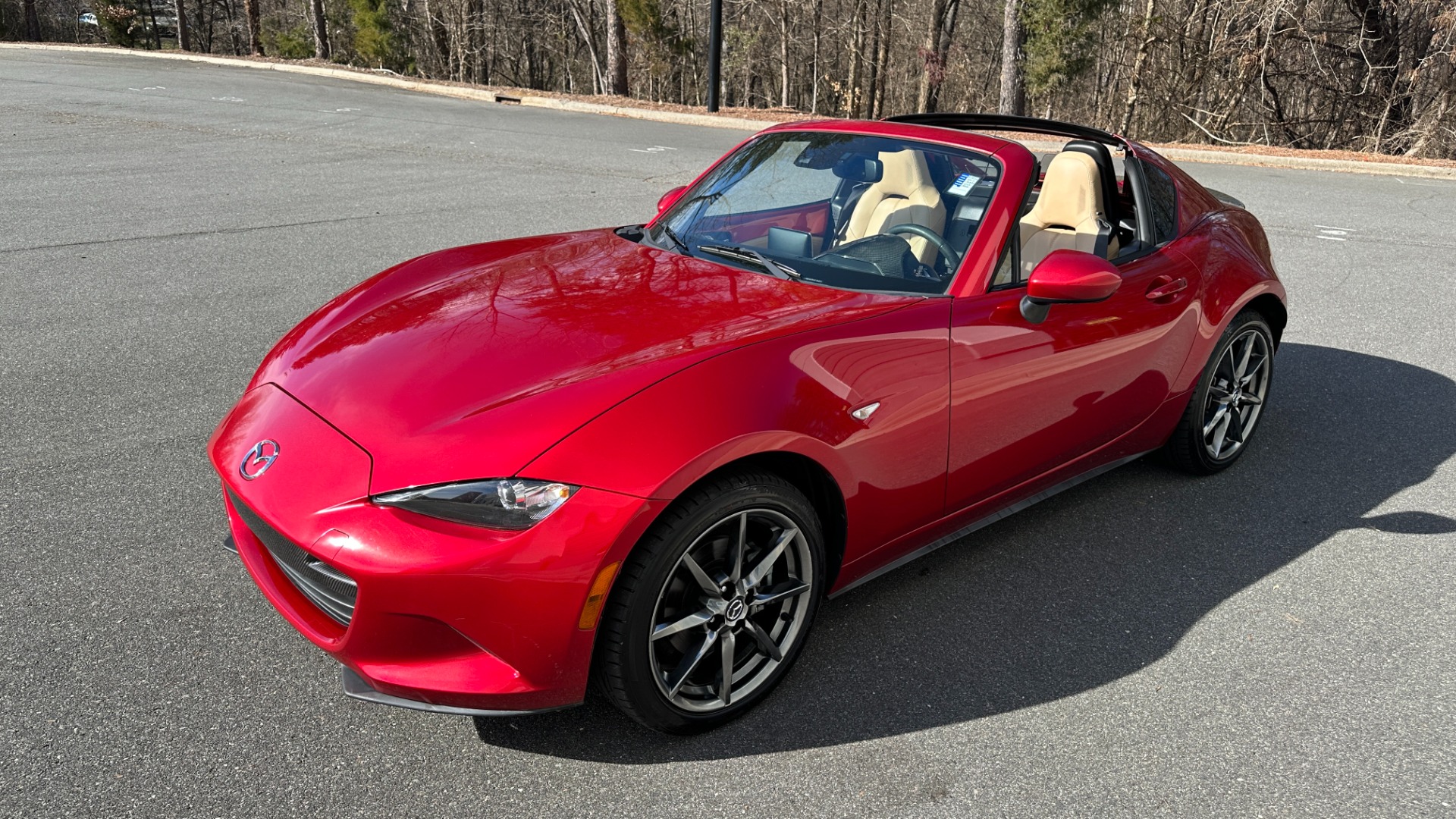 Used 2017 Mazda MX-5 Miata RF GRAND TOURING / POWER HARD TOP CONVERTIBLE / AUTOMATIC for sale $22,995 at Formula Imports in Charlotte NC 28227 5