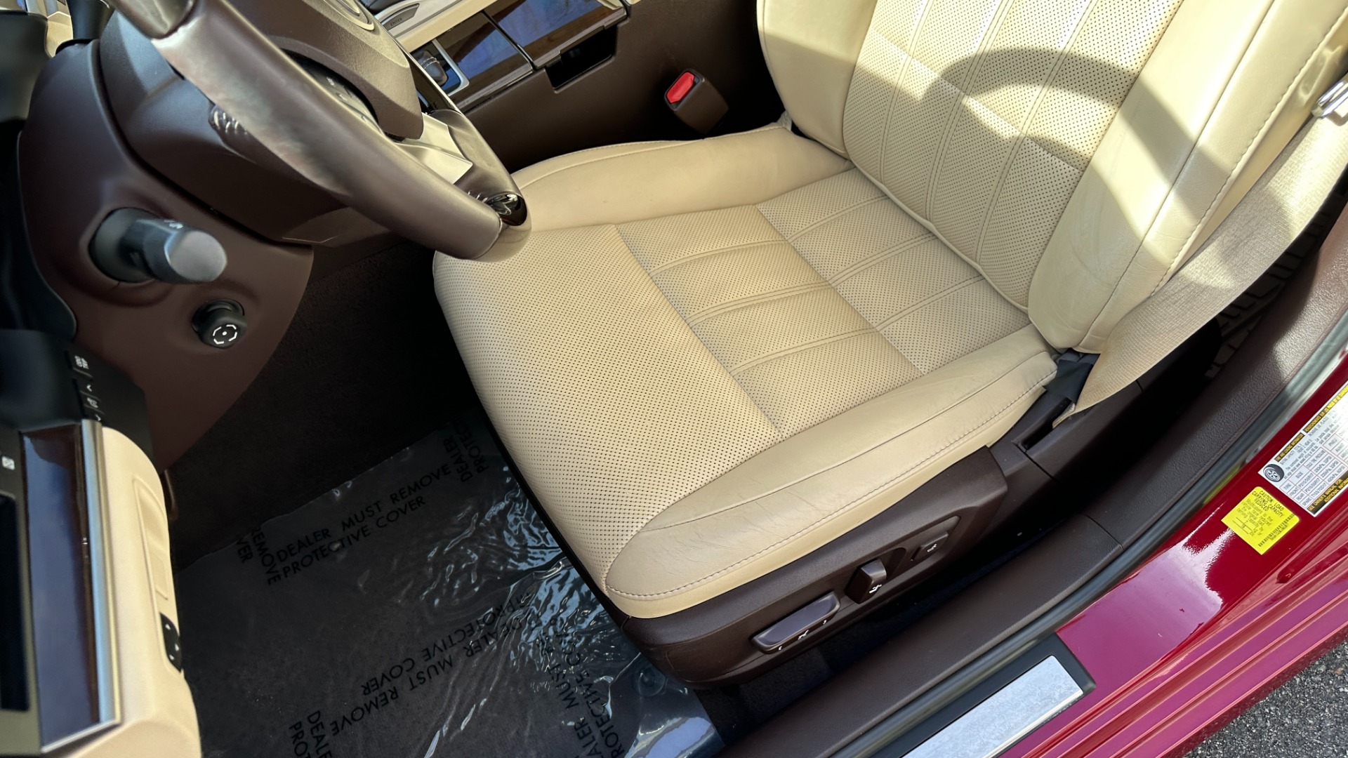 Used 2018 Lexus ES 350 LUXURY PKG / PANORAMIC ROOF / NAV PACKAGE / LED LIGHTS for sale Sold at Formula Imports in Charlotte NC 28227 15