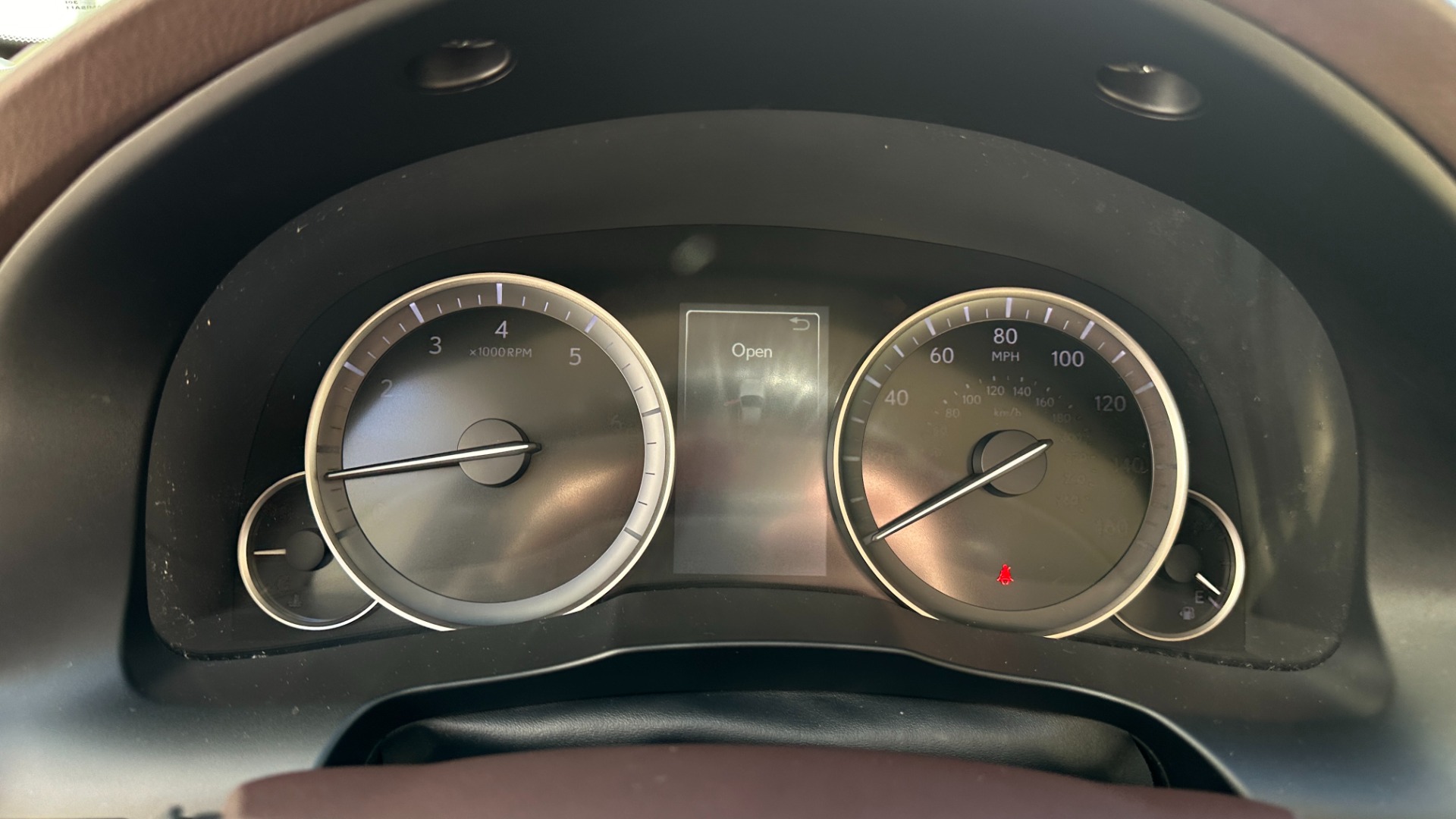 Used 2018 Lexus ES 350 LUXURY PKG / PANORAMIC ROOF / NAV PACKAGE / LED LIGHTS for sale Sold at Formula Imports in Charlotte NC 28227 18