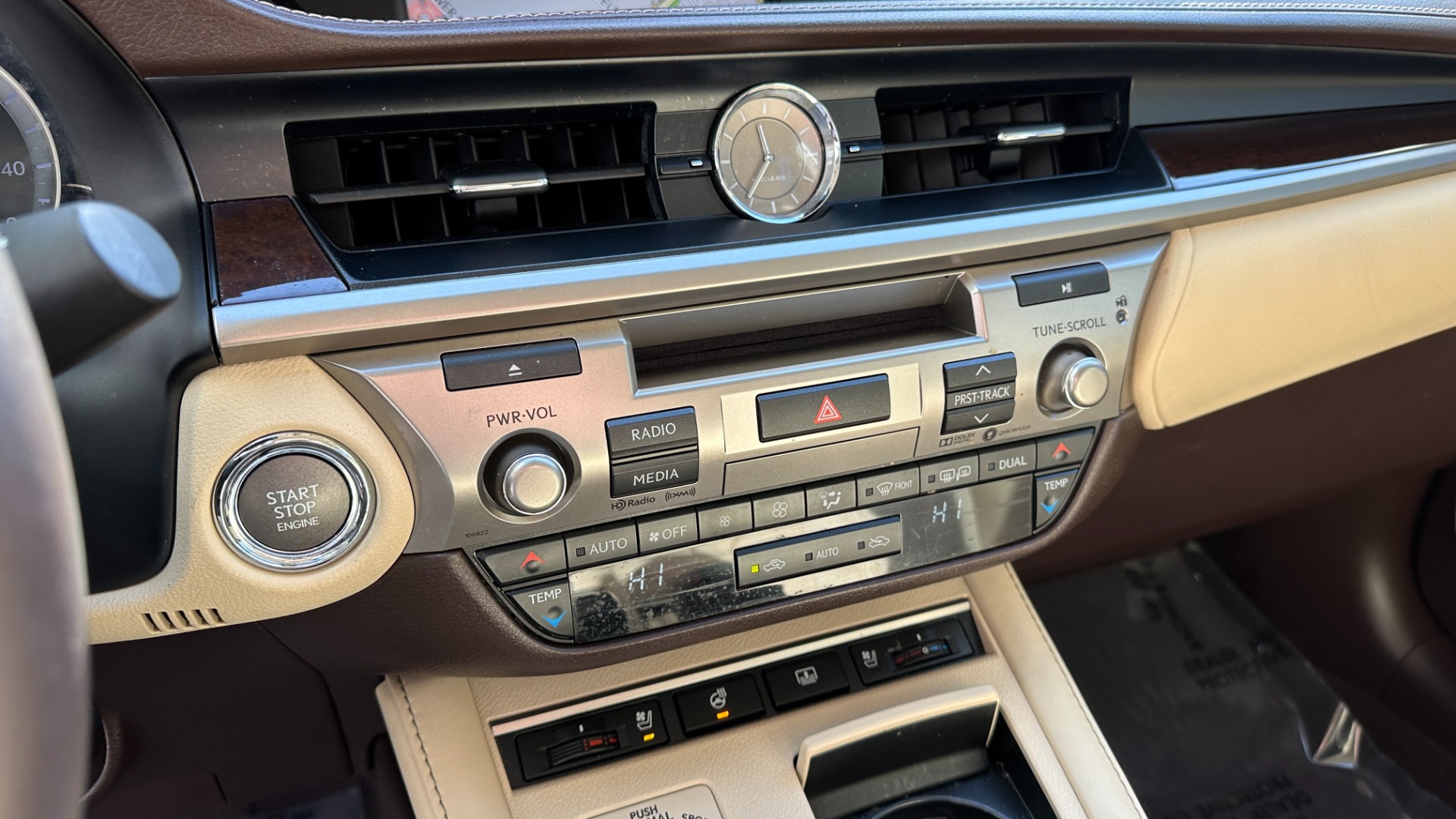 Used 2018 Lexus ES 350 LUXURY PKG / PANORAMIC ROOF / NAV PACKAGE / LED LIGHTS for sale Sold at Formula Imports in Charlotte NC 28227 20