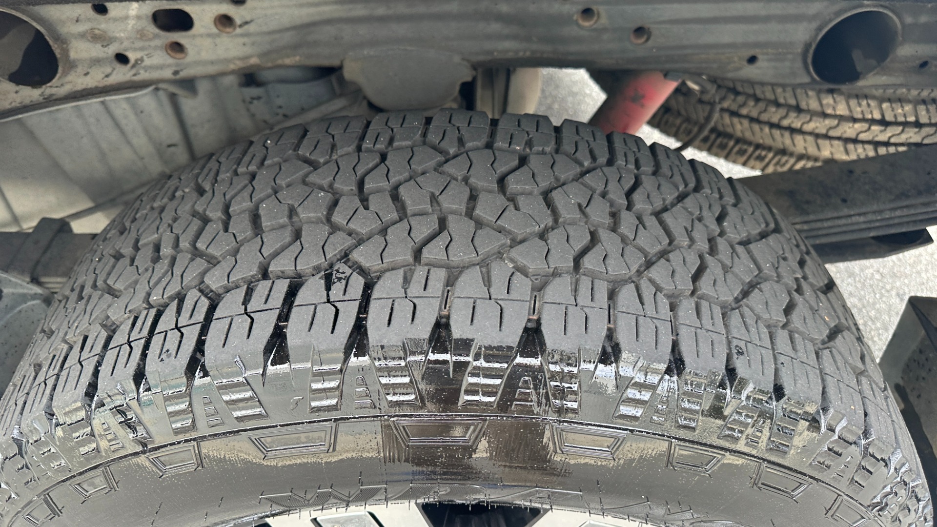 Used 2016 GMC Sierra 2500HD DENALI / SERVICED SINCE NEW / ULTIMATE WHEELS / EXHAUST for sale Sold at Formula Imports in Charlotte NC 28227 46