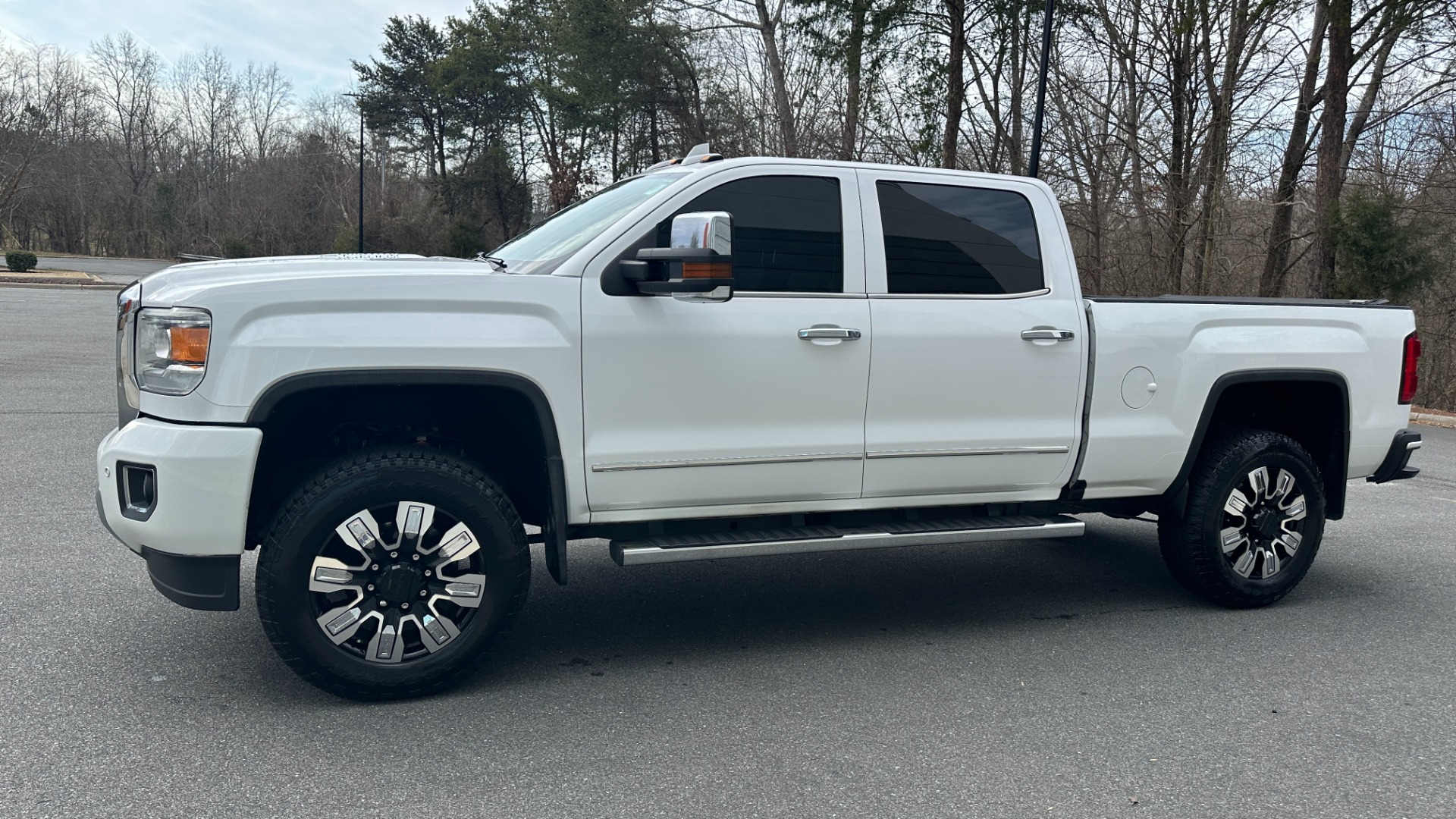 Used 2016 GMC Sierra 2500HD DENALI / SERVICED SINCE NEW / ULTIMATE WHEELS / EXHAUST for sale Sold at Formula Imports in Charlotte NC 28227 6