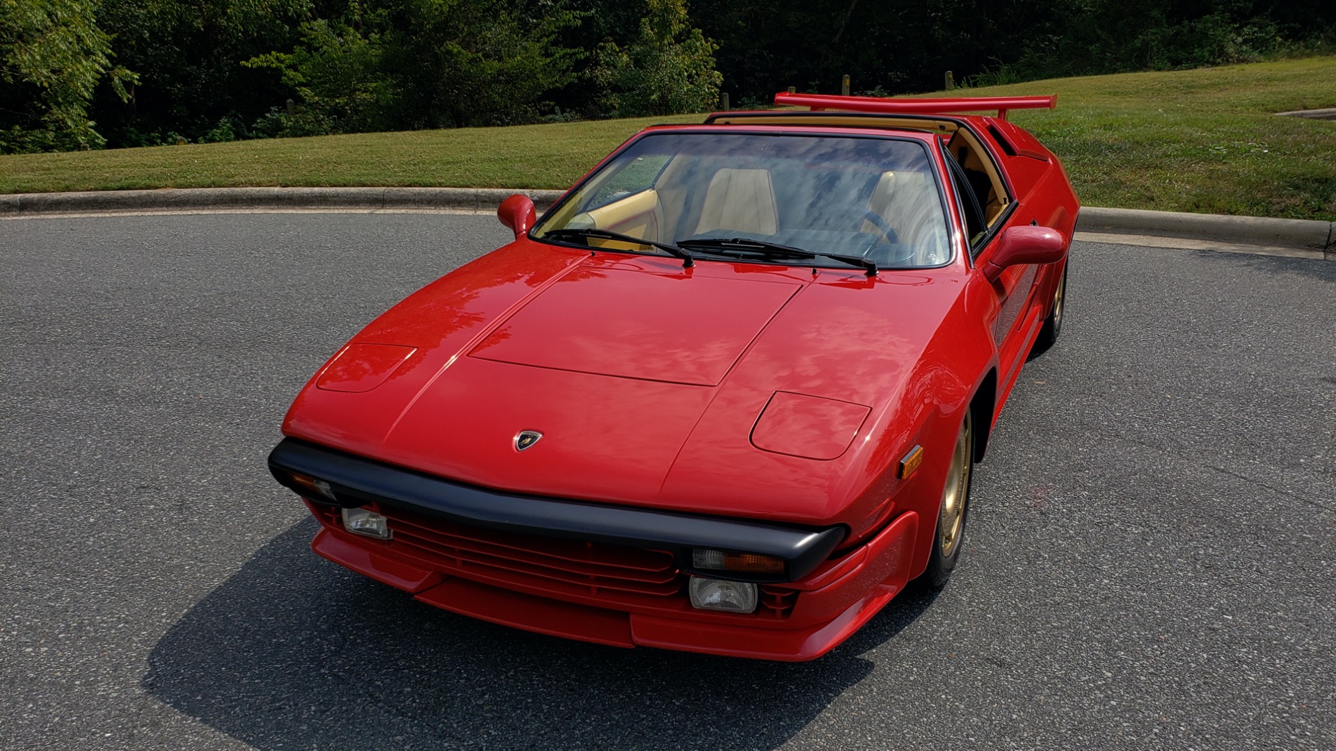 Used 1988 Lamborghini JALPA 3.5 / 5-SPD MANUAL / LOW MILES / EXCELLENT CONDITION for sale Sold at Formula Imports in Charlotte NC 28227 31
