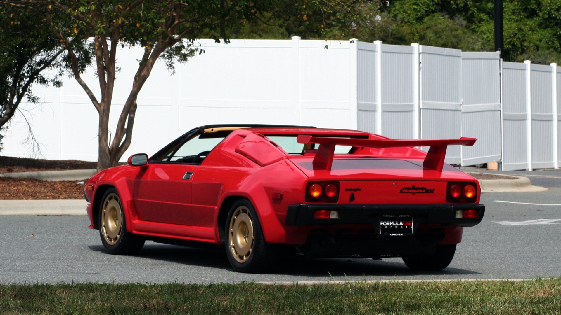 Used 1988 Lamborghini JALPA 3.5 / 5-SPD MANUAL / LOW MILES / EXCELLENT CONDITION for sale Sold at Formula Imports in Charlotte NC 28227 8