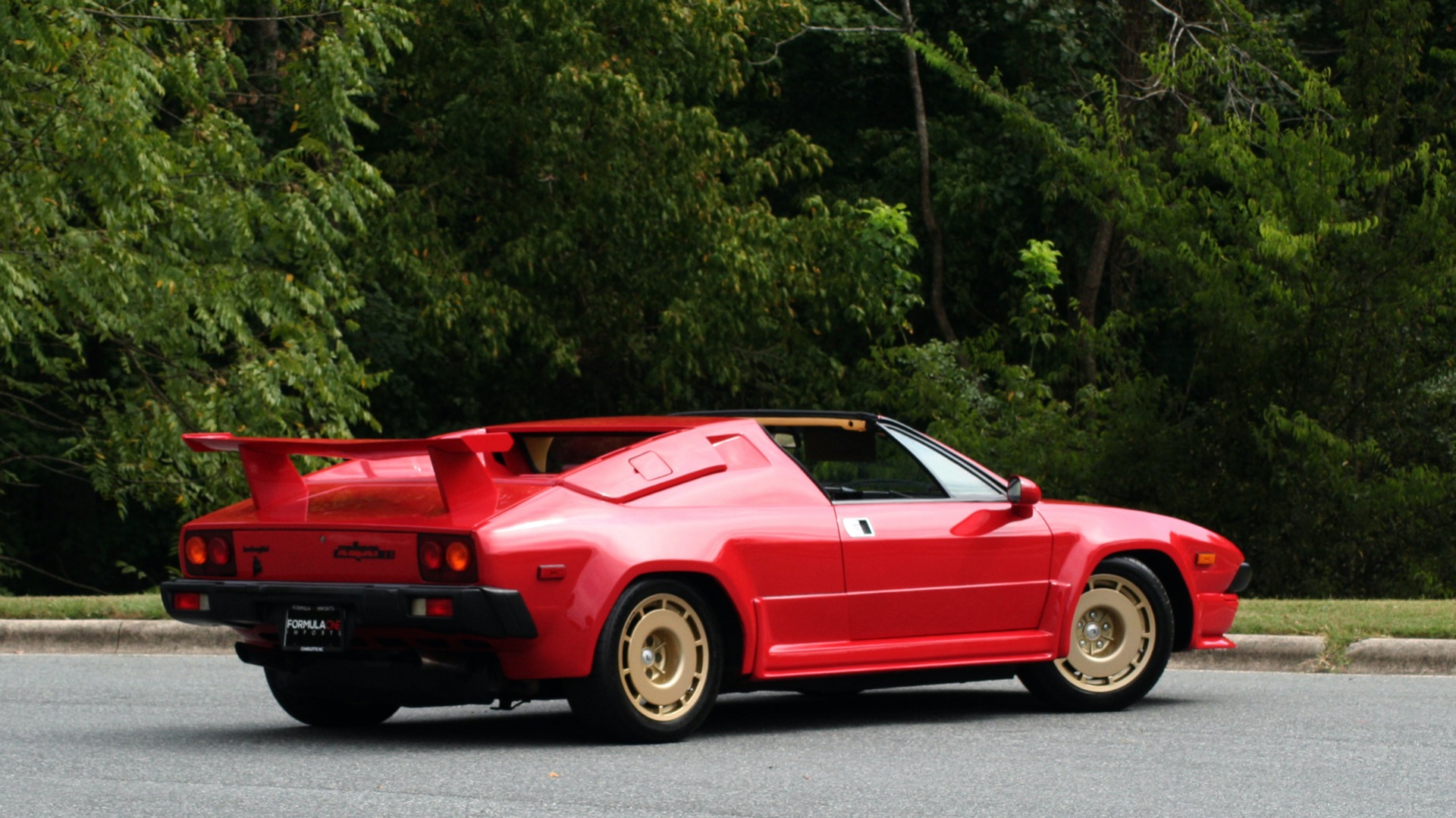 Used 1988 Lamborghini JALPA 3.5 / 5-SPD MANUAL / LOW MILES / EXCELLENT CONDITION for sale Sold at Formula Imports in Charlotte NC 28227 9