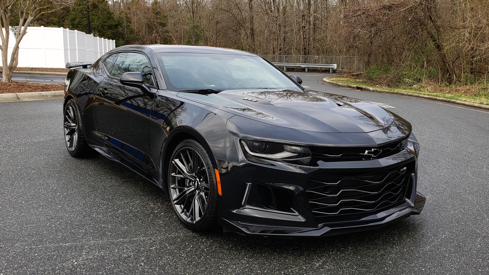 Used 2018 Chevrolet CAMARO ZL1 6.2L SUPERCHARGED V8 650 / NAV / SUNROOF / REARVIEW for sale Sold at Formula Imports in Charlotte NC 28227 6