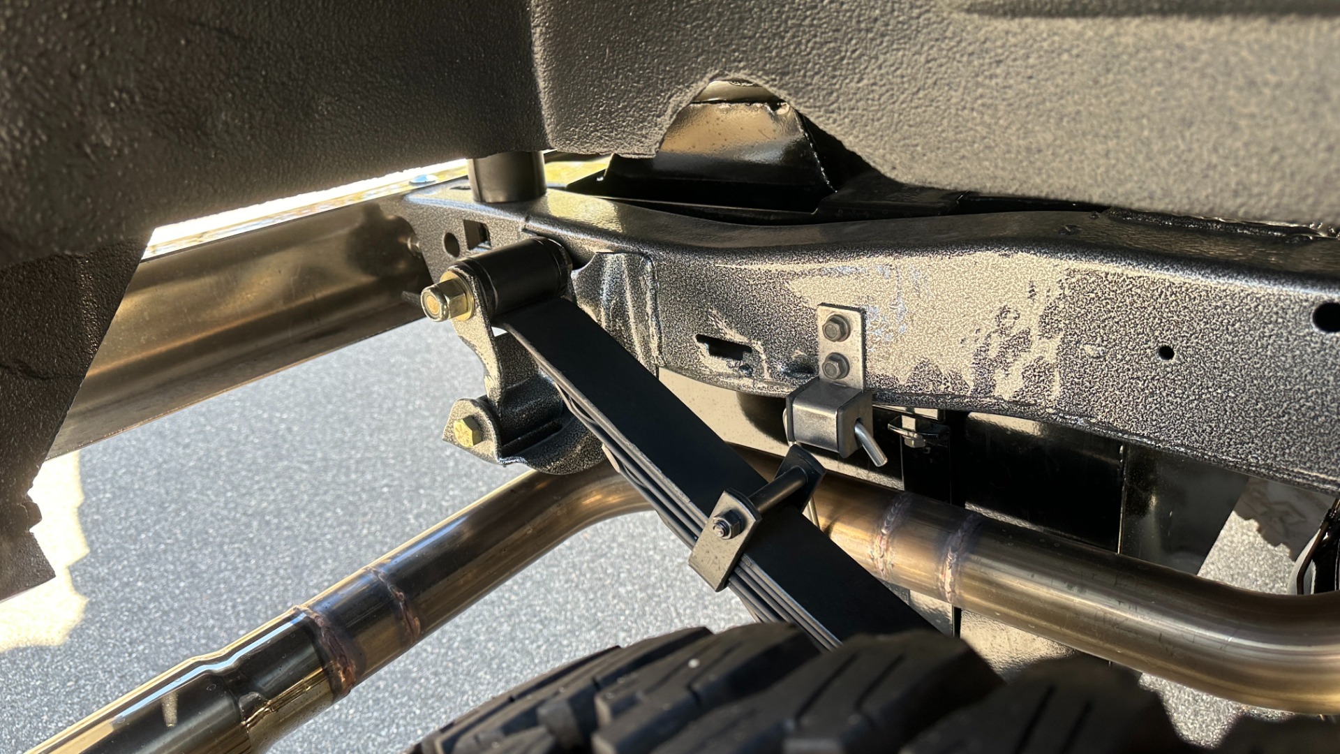 Used 1977 Ford Bronco GATEWAY EDITION / 5.0L COYOTE V8 / FRAME OFF RESTORATION / LEATHER / A/C for sale Sold at Formula Imports in Charlotte NC 28227 62
