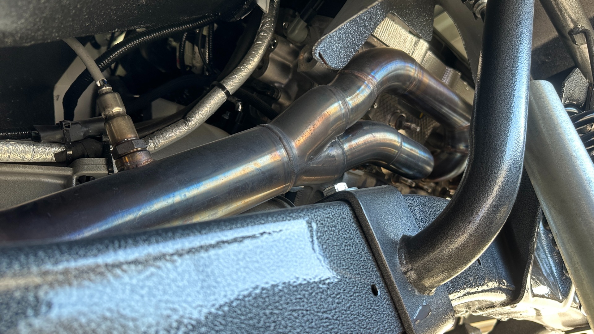 Used 1977 Ford Bronco GATEWAY EDITION / 5.0L COYOTE V8 / FRAME OFF RESTORATION / LEATHER / A/C for sale Sold at Formula Imports in Charlotte NC 28227 65