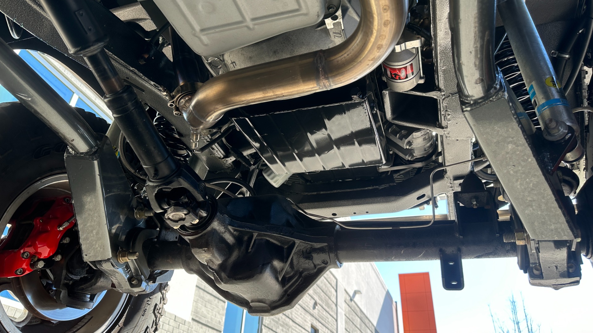 Used 1977 Ford Bronco GATEWAY EDITION / 5.0L COYOTE V8 / FRAME OFF RESTORATION / LEATHER / A/C for sale Sold at Formula Imports in Charlotte NC 28227 67