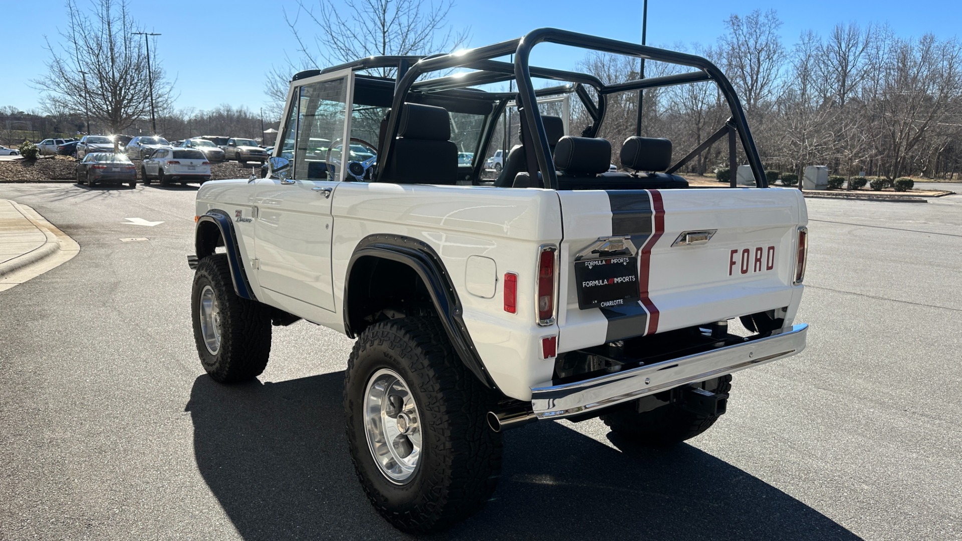 Used 1977 Ford Bronco GATEWAY EDITION / 5.0L COYOTE V8 / FRAME OFF RESTORATION / LEATHER / A/C for sale Sold at Formula Imports in Charlotte NC 28227 7