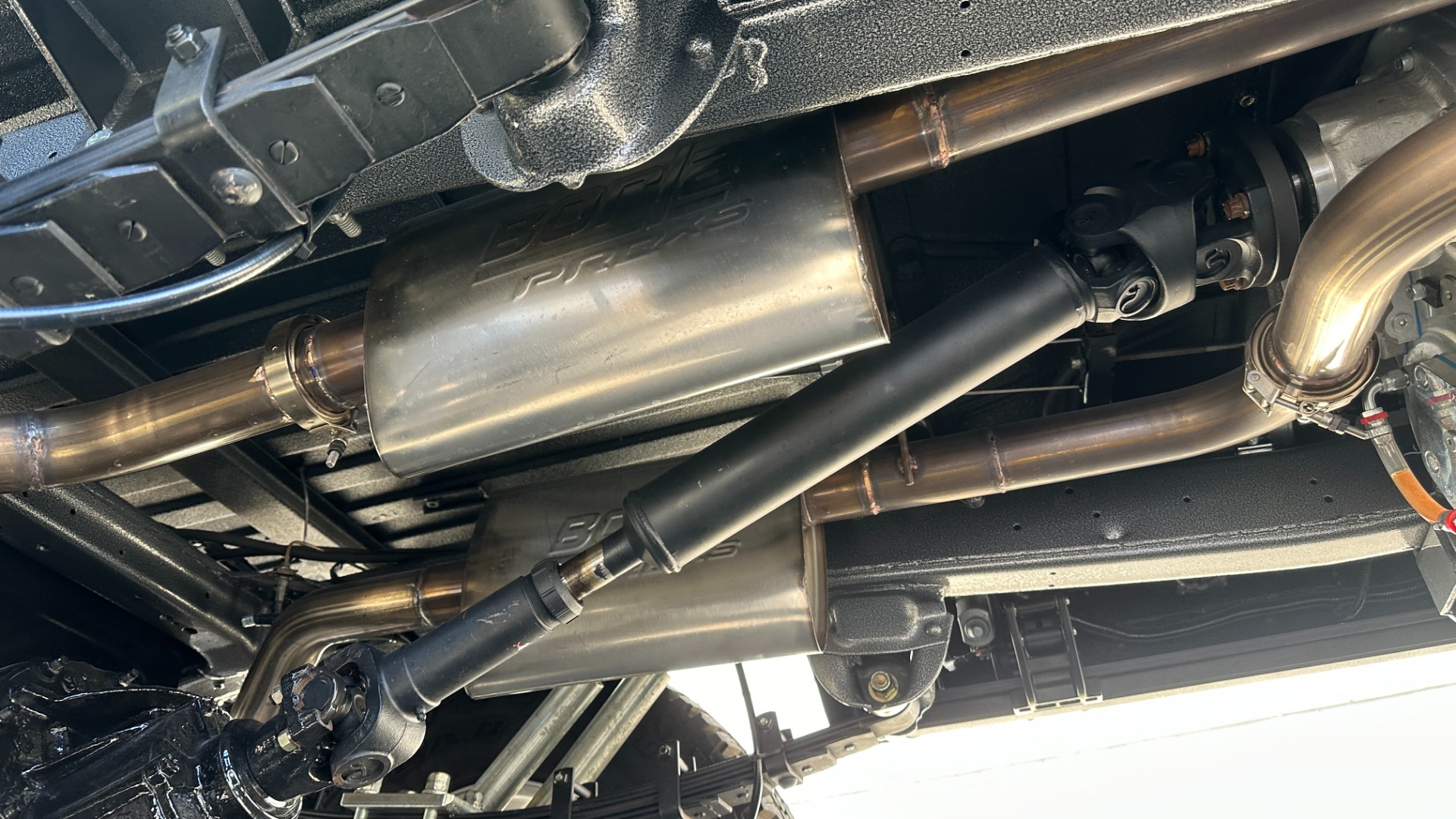 Used 1977 Ford Bronco GATEWAY EDITION / 5.0L COYOTE V8 / FRAME OFF RESTORATION / LEATHER / A/C for sale Sold at Formula Imports in Charlotte NC 28227 71