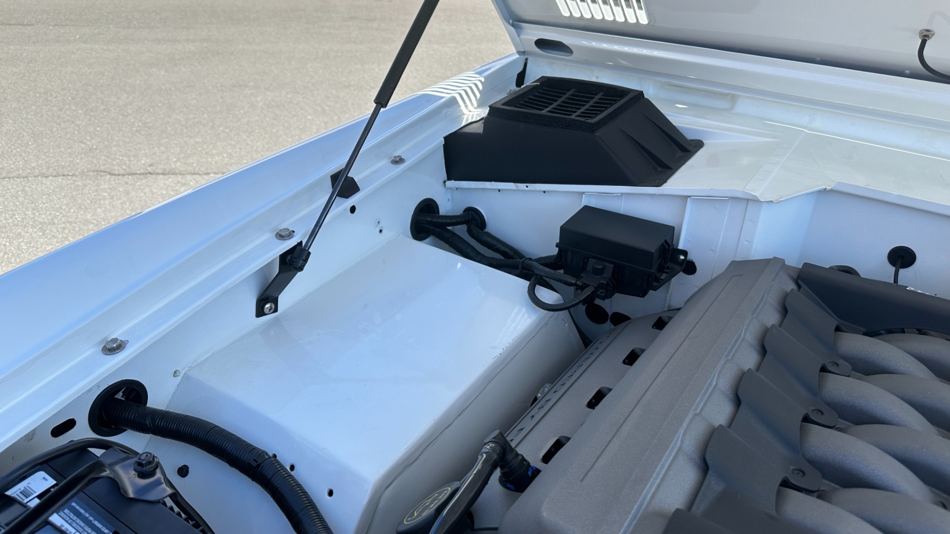 Used 1977 Ford Bronco GATEWAY EDITION / 5.0L COYOTE V8 / FRAME OFF RESTORATION / LEATHER / A/C for sale Sold at Formula Imports in Charlotte NC 28227 79