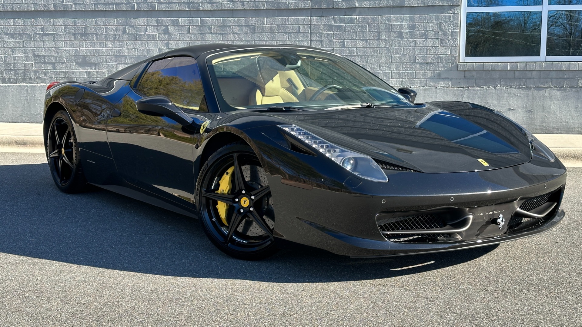 Used 2014 Ferrari 458 ITALIA SPIDER DAYTONA SEATS / CARBON