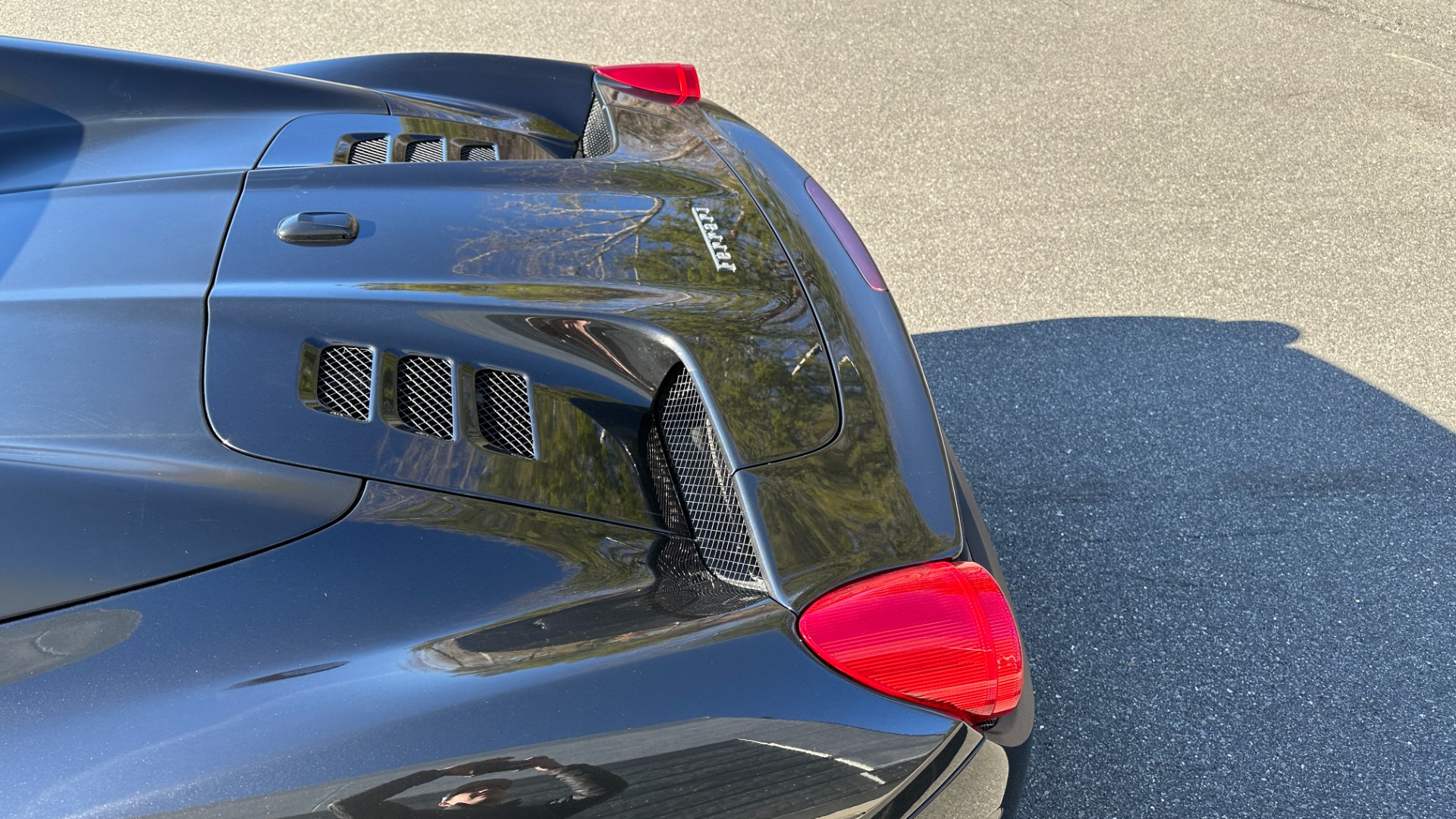 Used 2014 Ferrari 458 ITALIA SPIDER DAYTONA SEATS / CARBON FIBER / F1 LED STEERING / V8 / FRONT LIFT for sale $227,000 at Formula Imports in Charlotte NC 28227 47