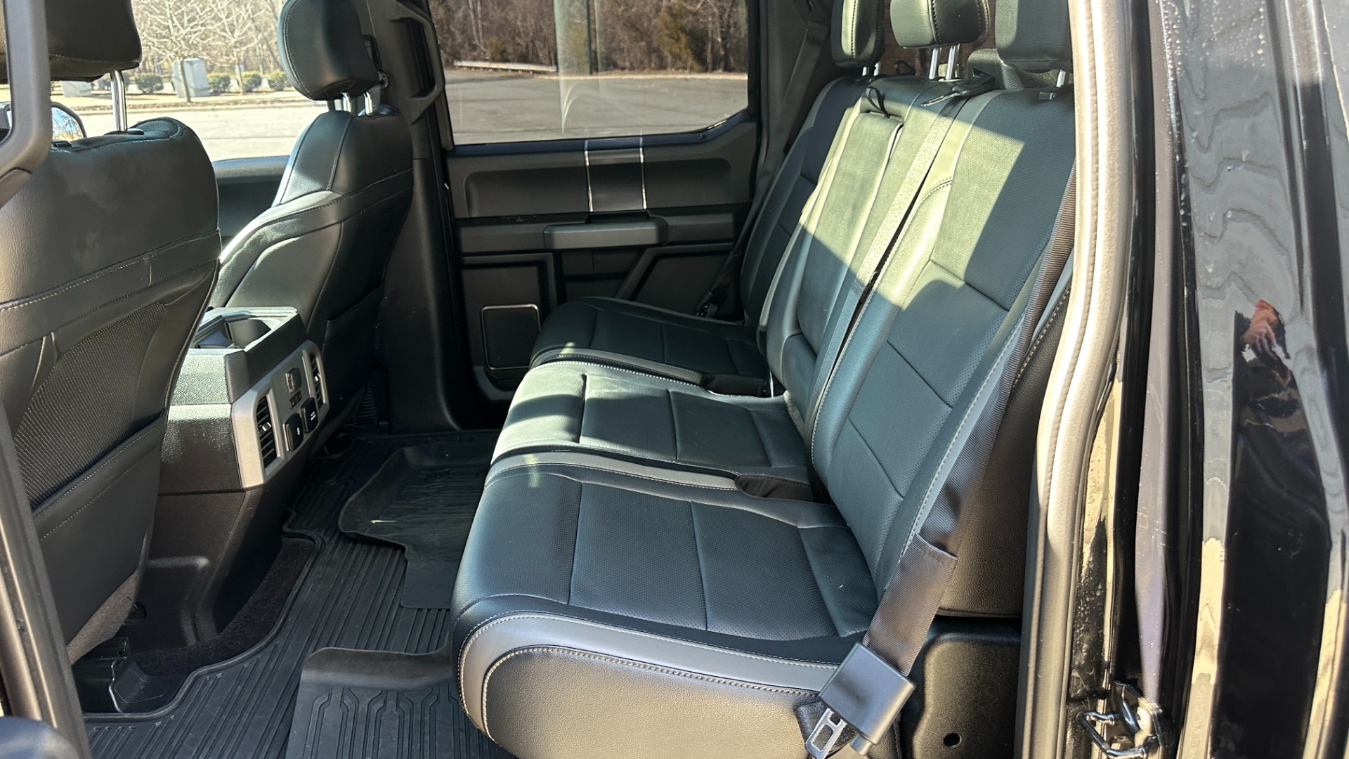 Used 2017 Ford F-150 RAPTOR / TECHNOLOGY PACKAGE / PANORAMIC ROOF for sale Sold at Formula Imports in Charlotte NC 28227 28