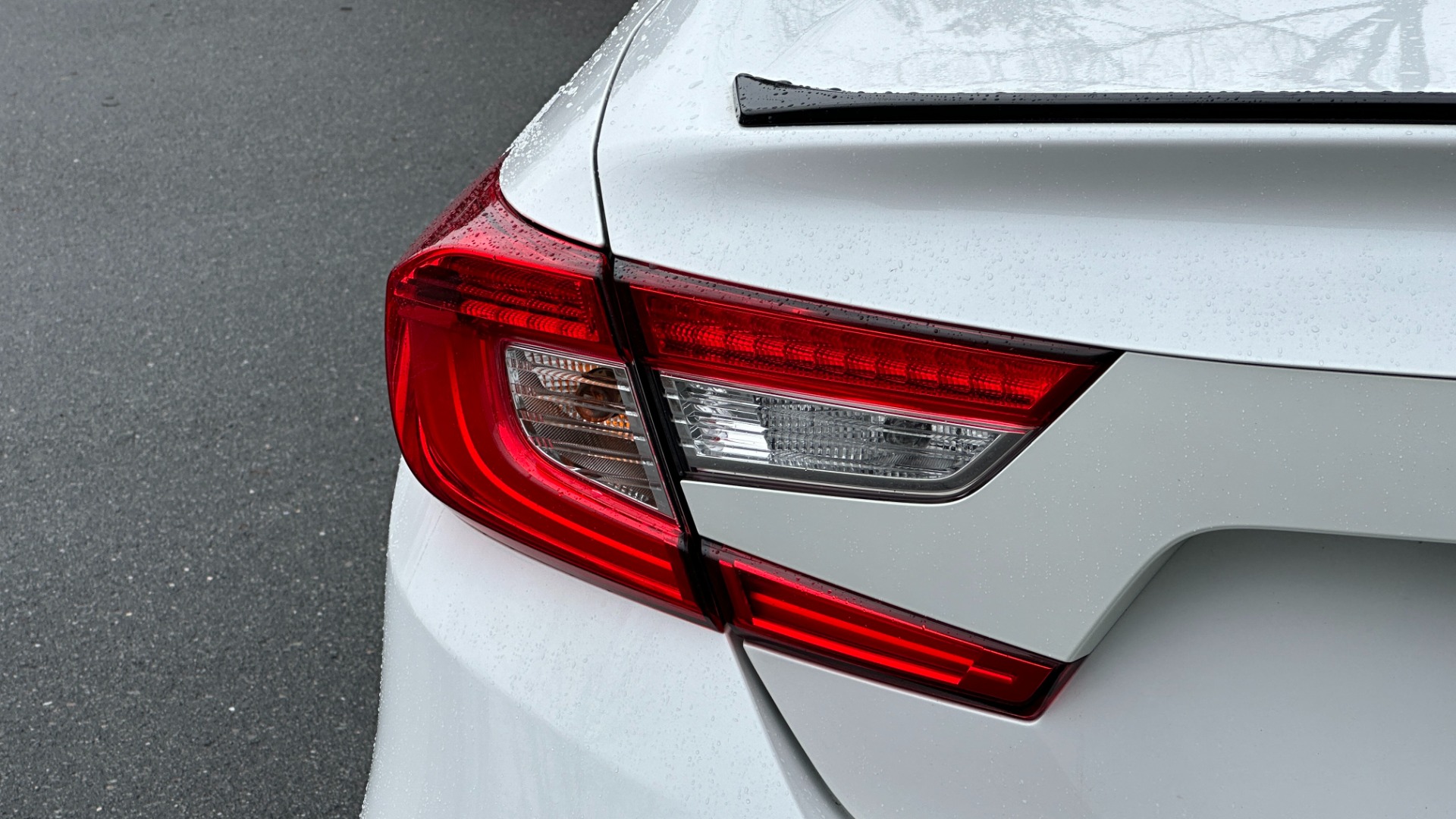 Used 2021 Honda Accord Sedan Sport for sale Sold at Formula Imports in Charlotte NC 28227 40