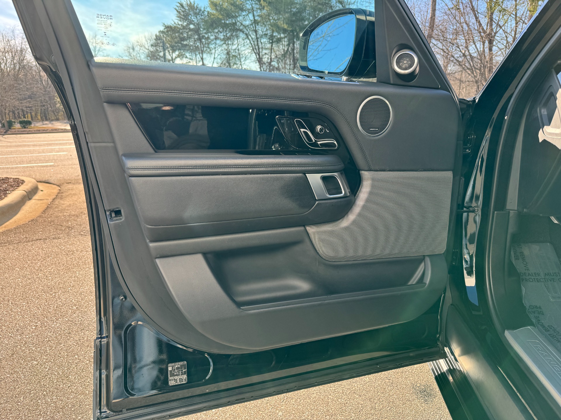 Used 2019 Land Rover Range Rover V6 Supercharged STARLIGHT HEADLINER / PANORAMIC ROOF for sale Sold at Formula Imports in Charlotte NC 28227 16
