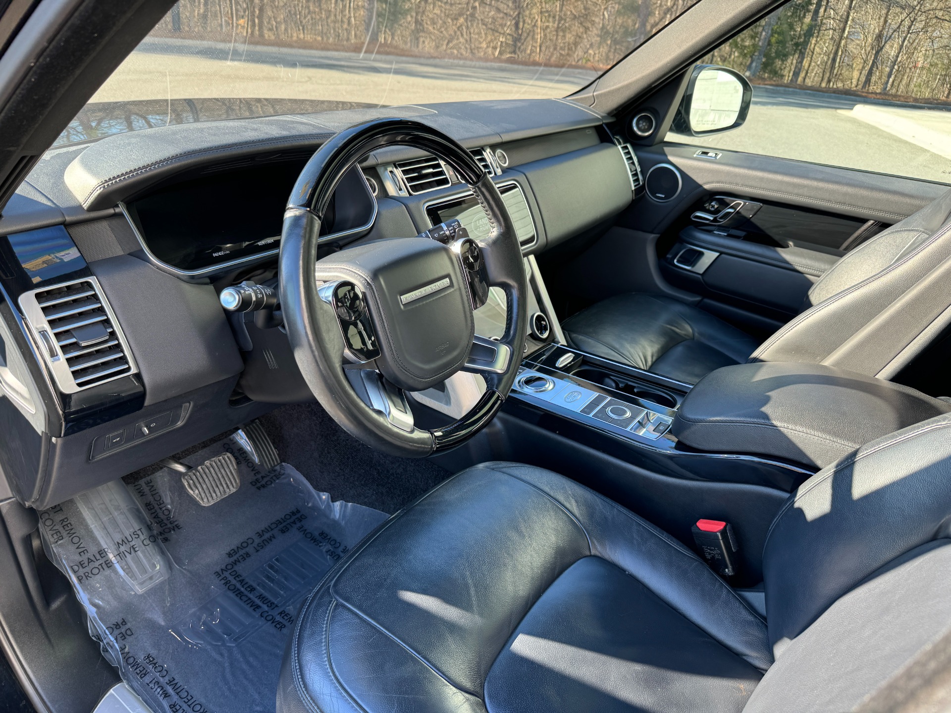 Used 2019 Land Rover Range Rover V6 Supercharged STARLIGHT HEADLINER / PANORAMIC ROOF for sale Sold at Formula Imports in Charlotte NC 28227 19