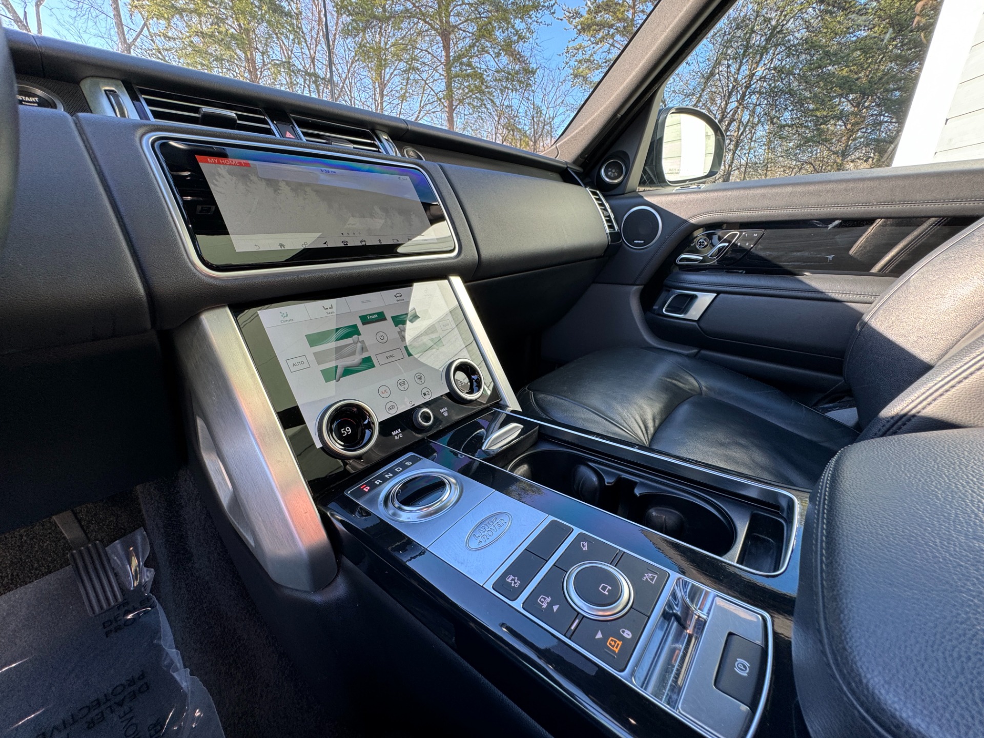 Used 2019 Land Rover Range Rover V6 Supercharged STARLIGHT HEADLINER / PANORAMIC ROOF for sale Sold at Formula Imports in Charlotte NC 28227 21