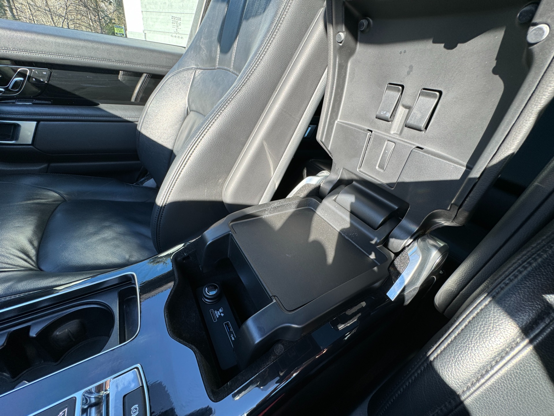Used 2019 Land Rover Range Rover V6 Supercharged STARLIGHT HEADLINER / PANORAMIC ROOF for sale Sold at Formula Imports in Charlotte NC 28227 25