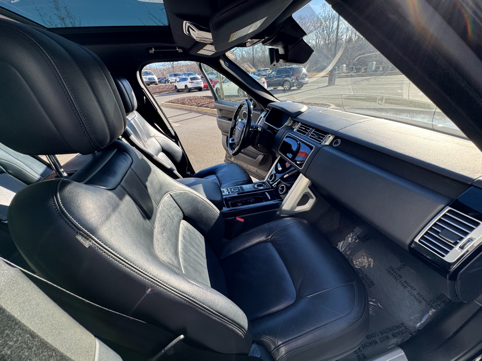 Used 2019 Land Rover Range Rover V6 Supercharged STARLIGHT HEADLINER / PANORAMIC ROOF for sale Sold at Formula Imports in Charlotte NC 28227 34