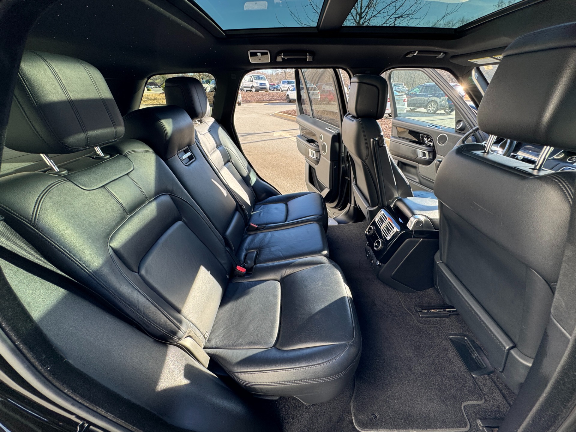 Used 2019 Land Rover Range Rover V6 Supercharged STARLIGHT HEADLINER / PANORAMIC ROOF for sale Sold at Formula Imports in Charlotte NC 28227 37