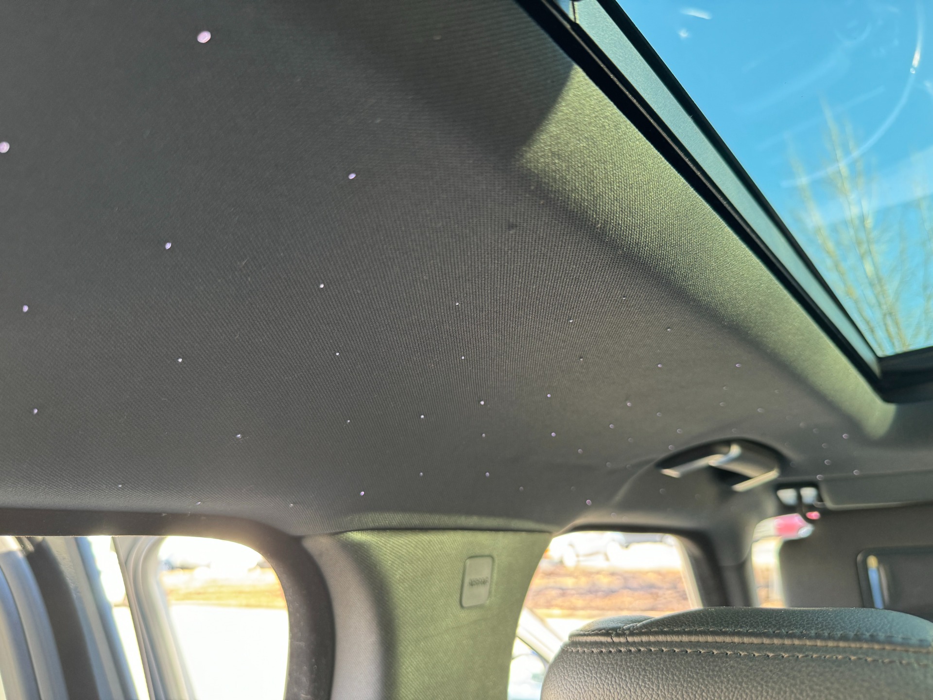 Used 2019 Land Rover Range Rover V6 Supercharged STARLIGHT HEADLINER / PANORAMIC ROOF for sale Sold at Formula Imports in Charlotte NC 28227 39