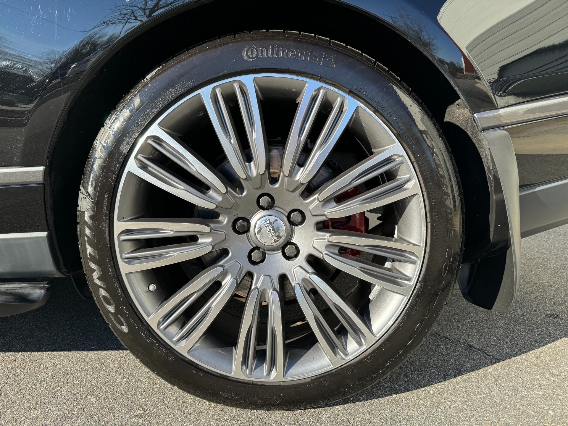 Used 2019 Land Rover Range Rover V6 Supercharged STARLIGHT HEADLINER / PANORAMIC ROOF for sale Sold at Formula Imports in Charlotte NC 28227 46