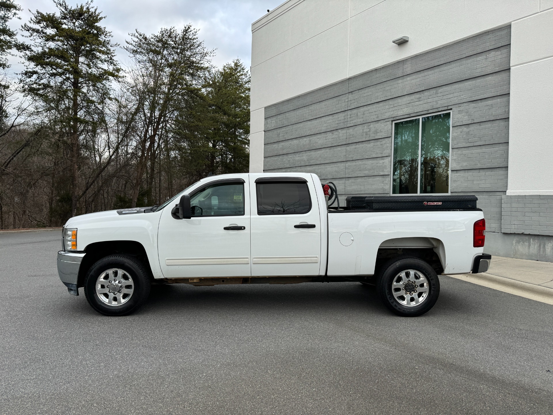 Used 2013 Chevrolet Silverado 2500HD LT DURAMAX for sale Sold at Formula Imports in Charlotte NC 28227 3