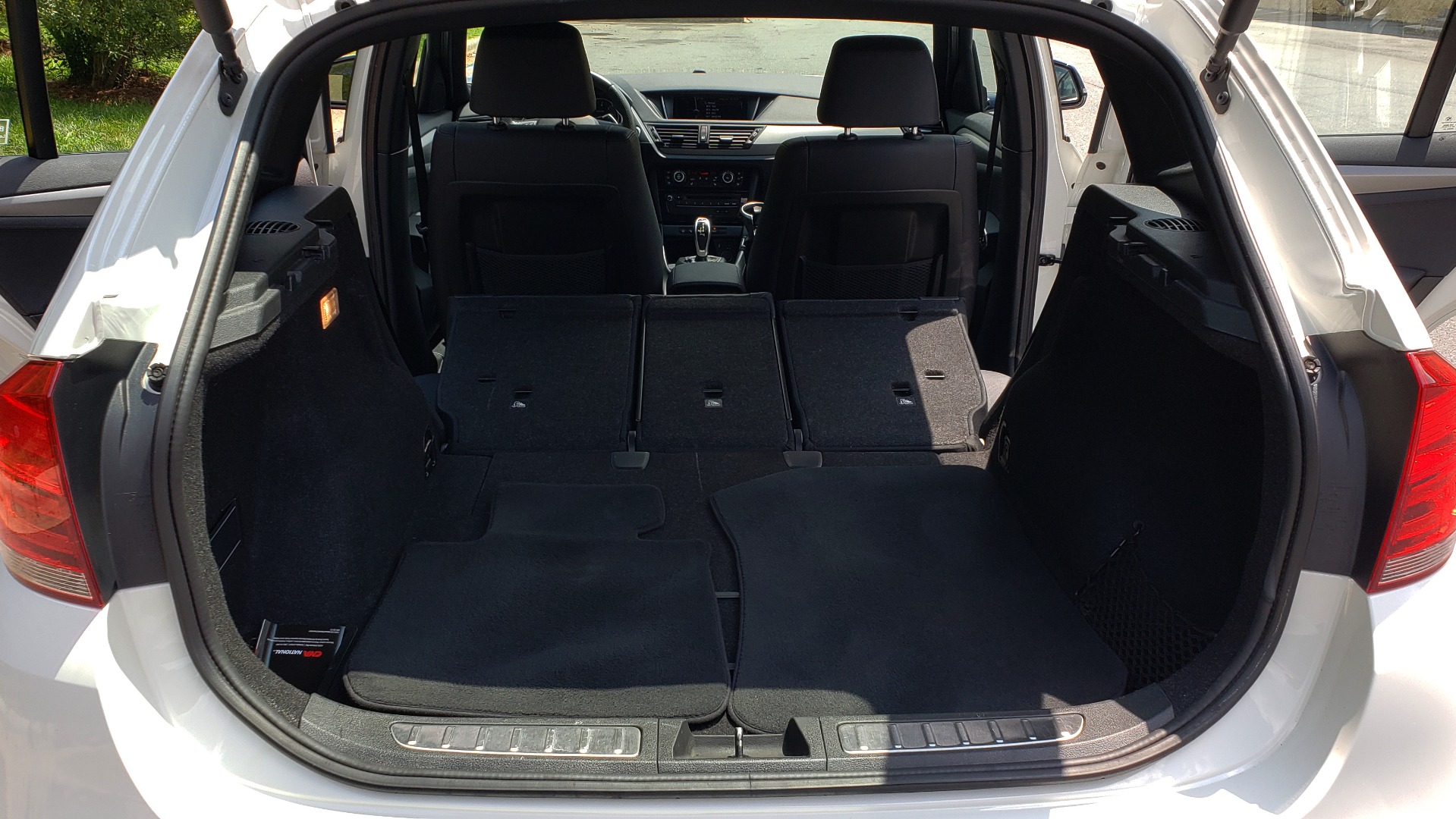 Used 2015 BMW X1 SDRIVE28I M-SPORT ULTIMATE / NAV / SUNROOF / REARVIEW for sale Sold at Formula Imports in Charlotte NC 28227 18