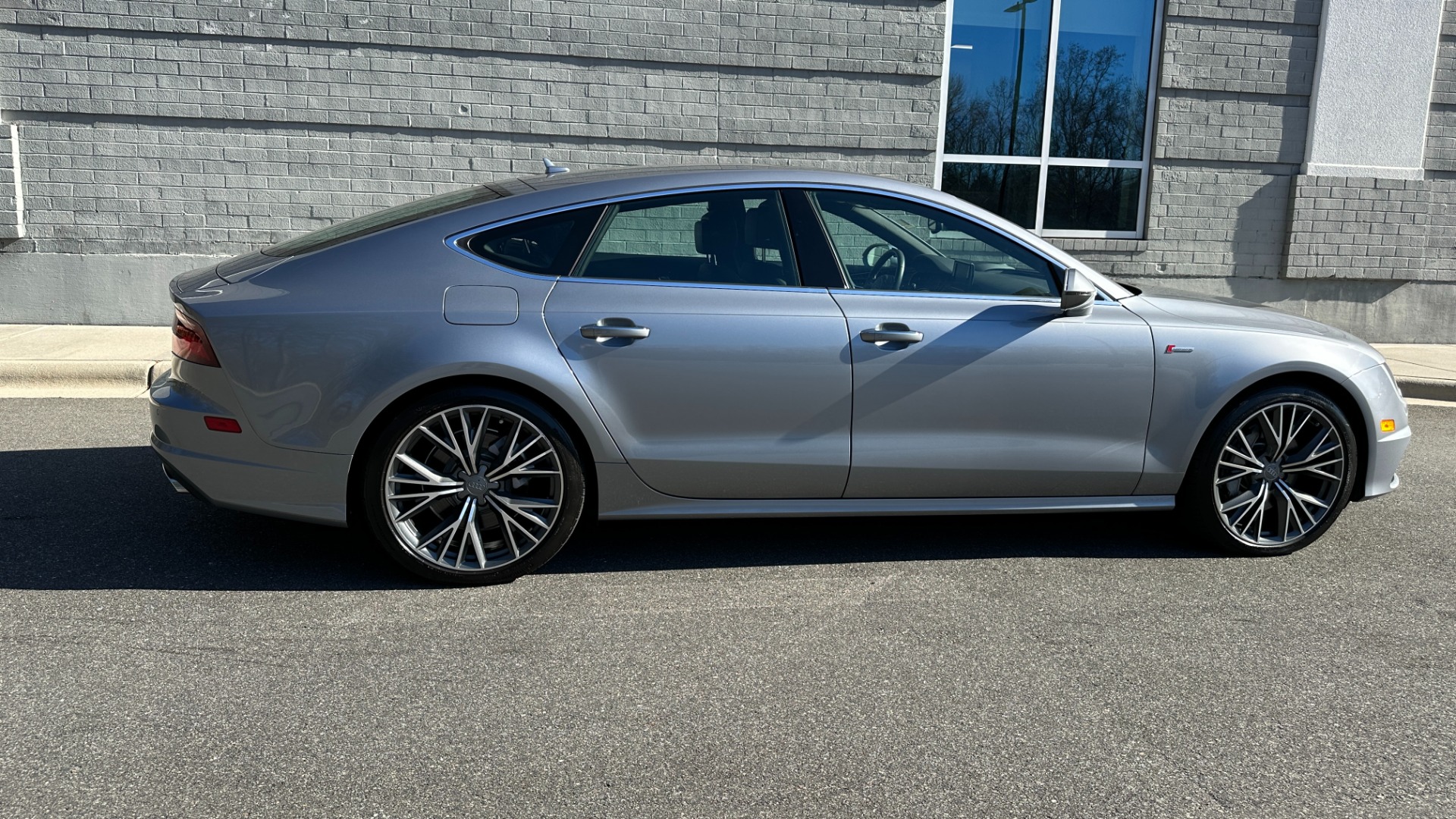 Used 2016 Audi A7 3.0T Prestige / AWD / DRIVER ASSIST / COMFORT SEATING / MASSAGE for sale $33,495 at Formula Imports in Charlotte NC 28227 3