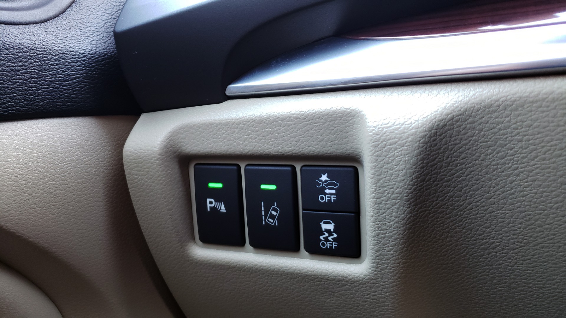 Used 2016 Acura MDX AWD W/ADVANCED PKG / NAV / SUNROOF / REARVIEW / 3-ROW for sale Sold at Formula Imports in Charlotte NC 28227 46