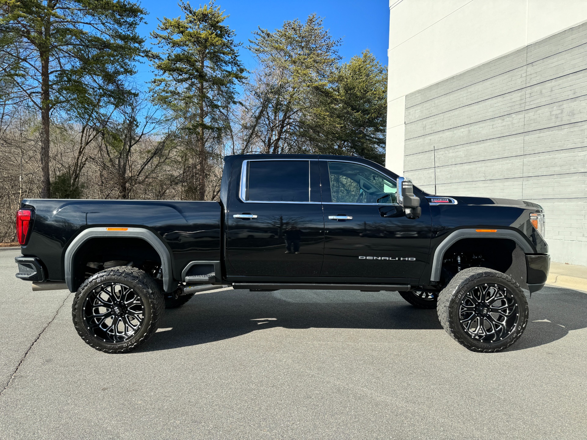 Used 2020 GMC Sierra 2500HD Denali Crew Cab LIFTED / HARDROCK WHEELS for sale Sold at Formula Imports in Charlotte NC 28227 10