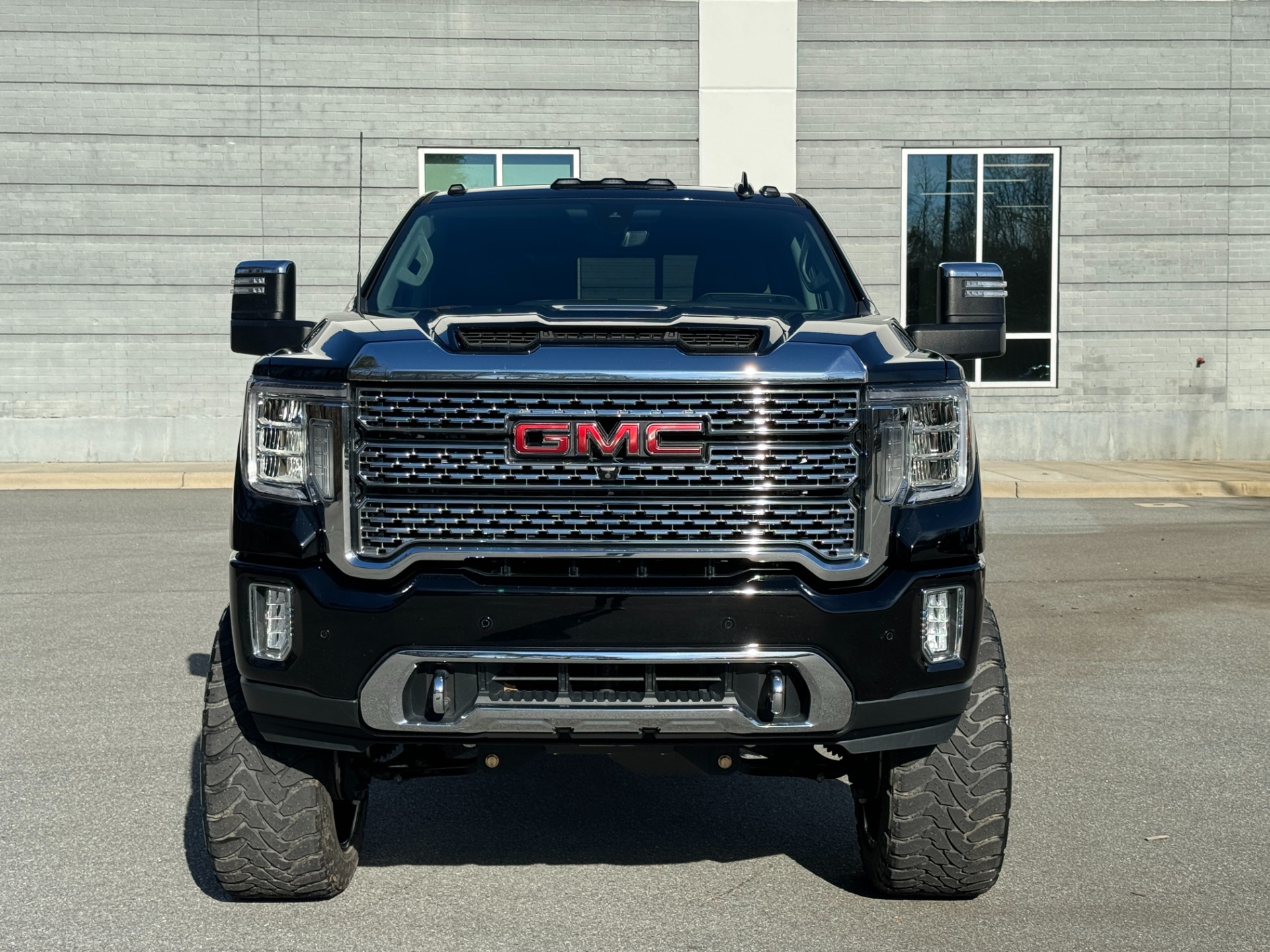 Used 2020 GMC Sierra 2500HD Denali Crew Cab LIFTED / HARDROCK WHEELS for sale Sold at Formula Imports in Charlotte NC 28227 2