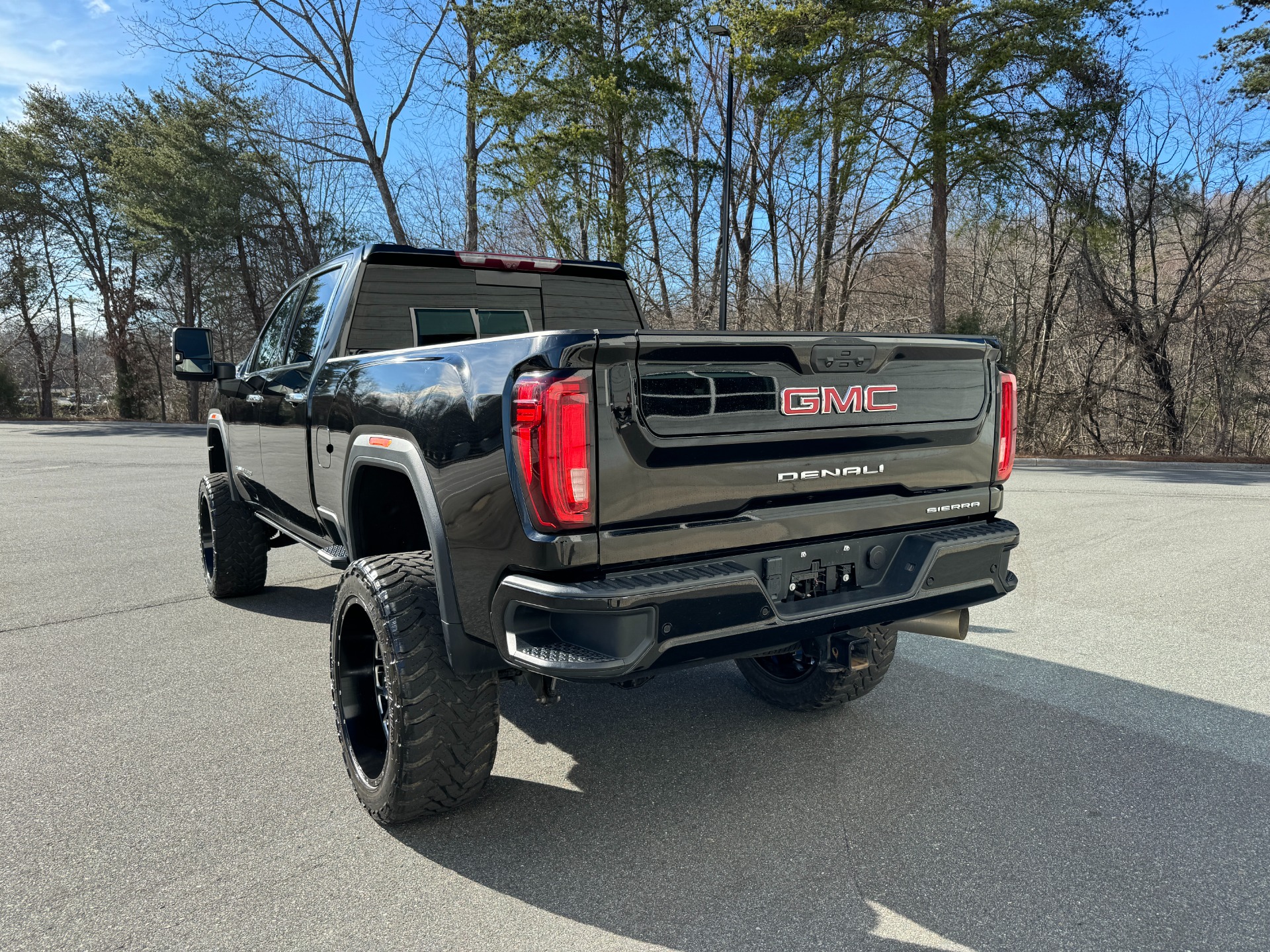 Used 2020 GMC Sierra 2500HD Denali Crew Cab LIFTED / HARDROCK WHEELS for sale Sold at Formula Imports in Charlotte NC 28227 6