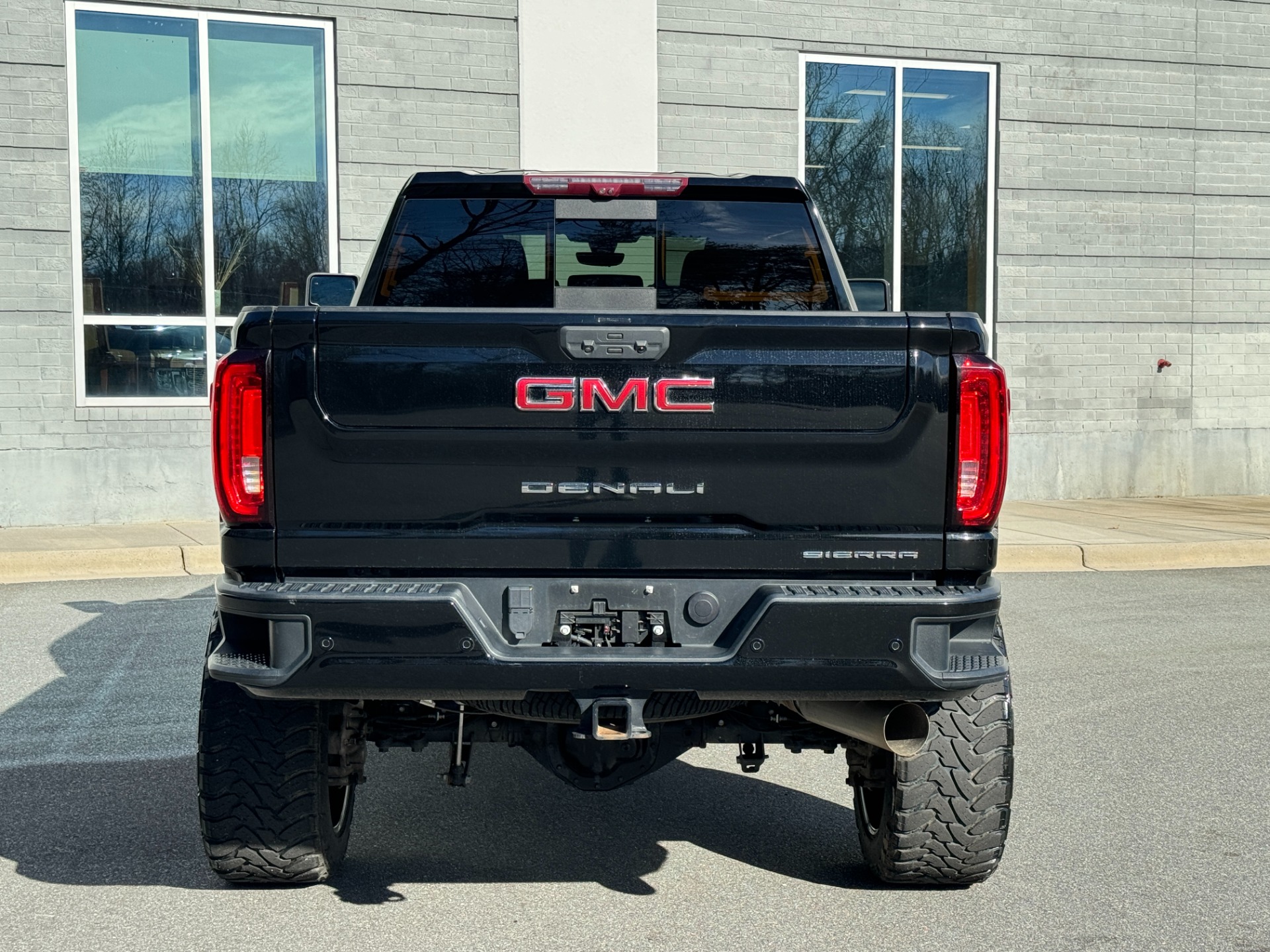 Used 2020 GMC Sierra 2500HD Denali Crew Cab LIFTED / HARDROCK WHEELS for sale Sold at Formula Imports in Charlotte NC 28227 7